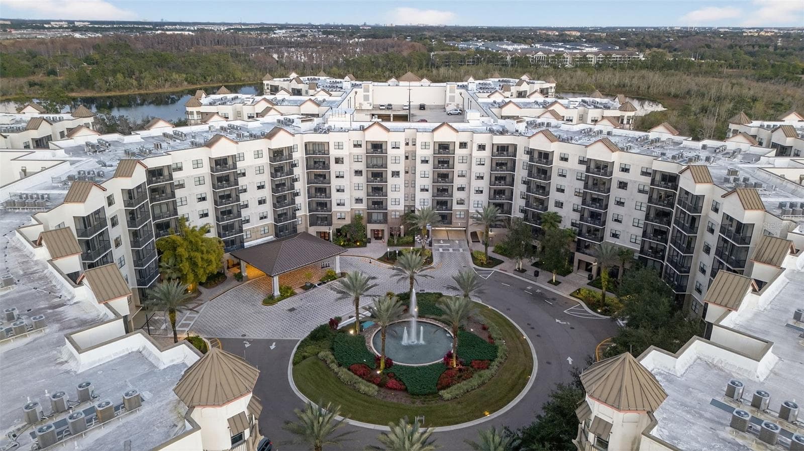 Condo - Hotel at 14501 GROVE RESORT AVE #1528, WINTER GARDEN, photo 3 of 51