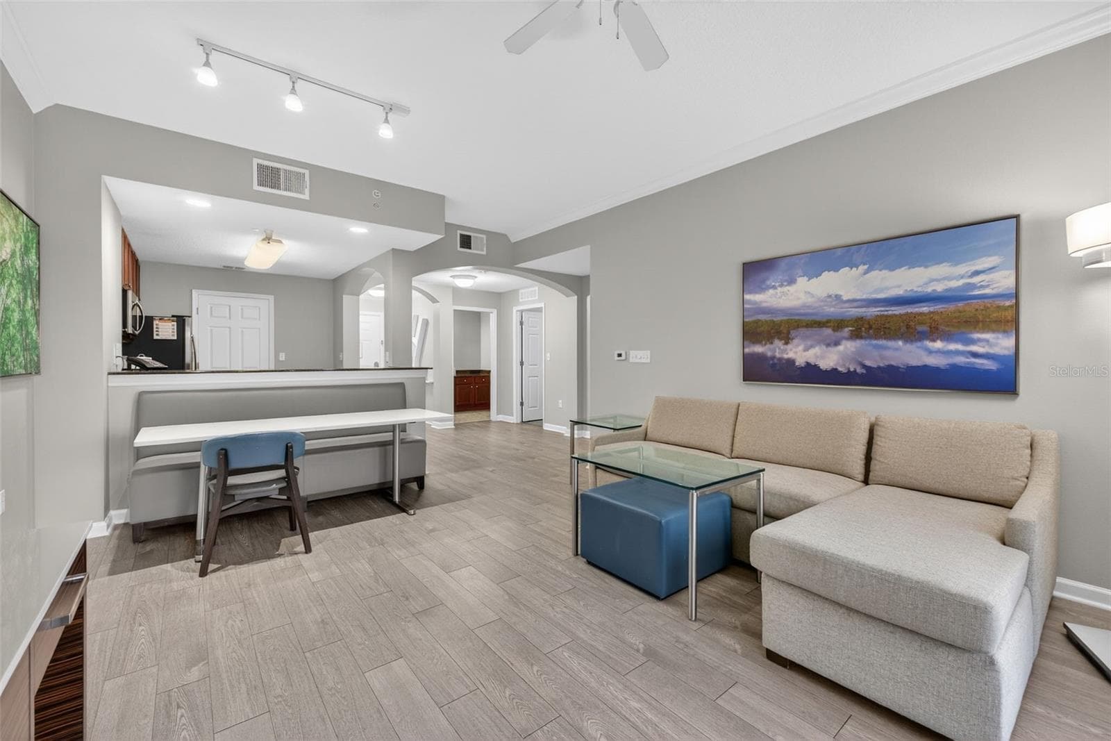 Condo - Hotel at 14501 GROVE RESORT AVE #1528, WINTER GARDEN, photo 13 of 51