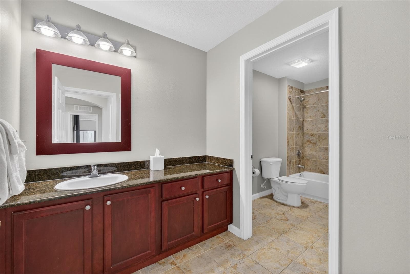 Condo - Hotel at 14501 GROVE RESORT AVE #1528, WINTER GARDEN, photo 26 of 51