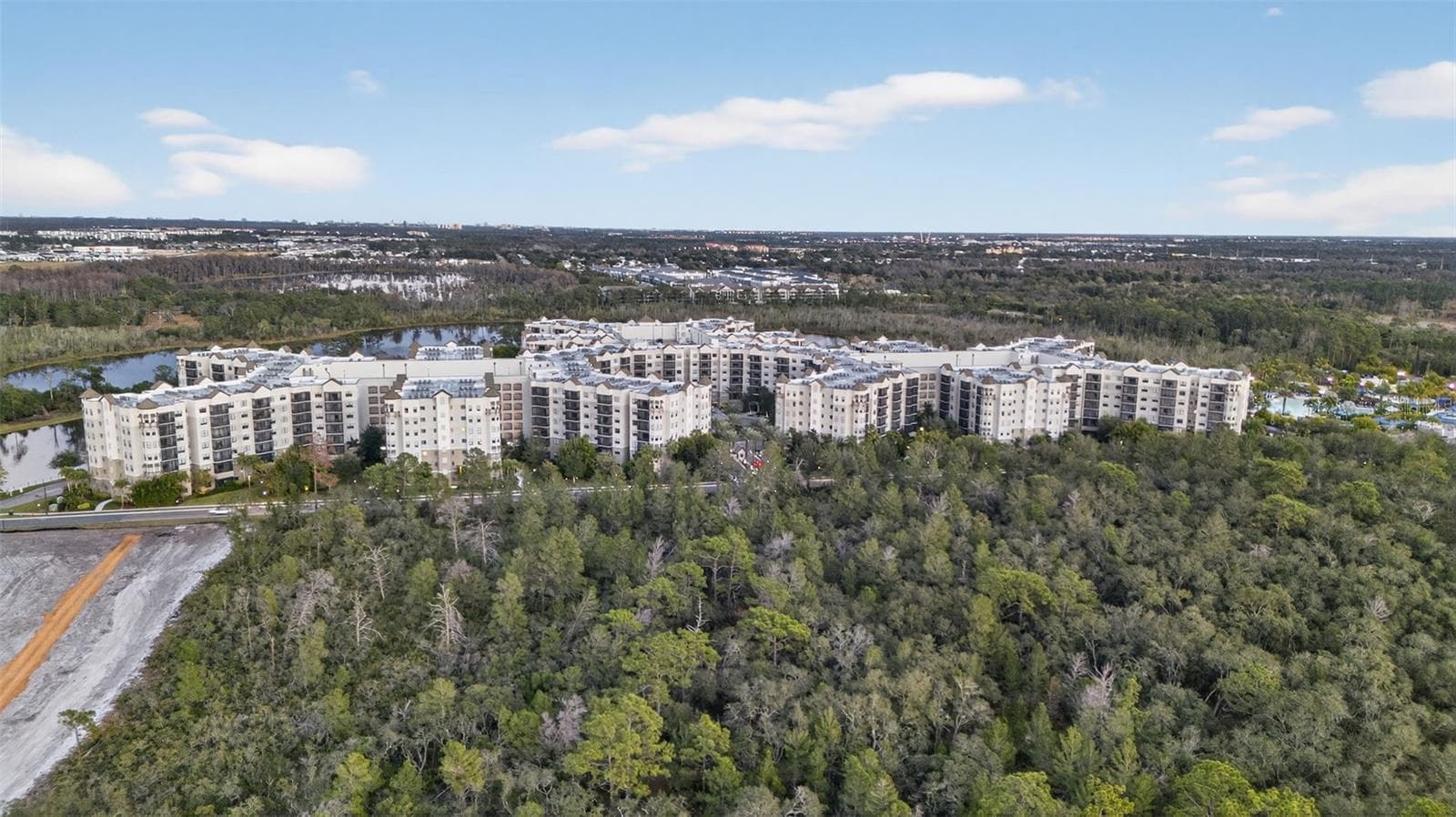 Condo - Hotel at 14501 GROVE RESORT AVE #1528, WINTER GARDEN, photo 47 of 51