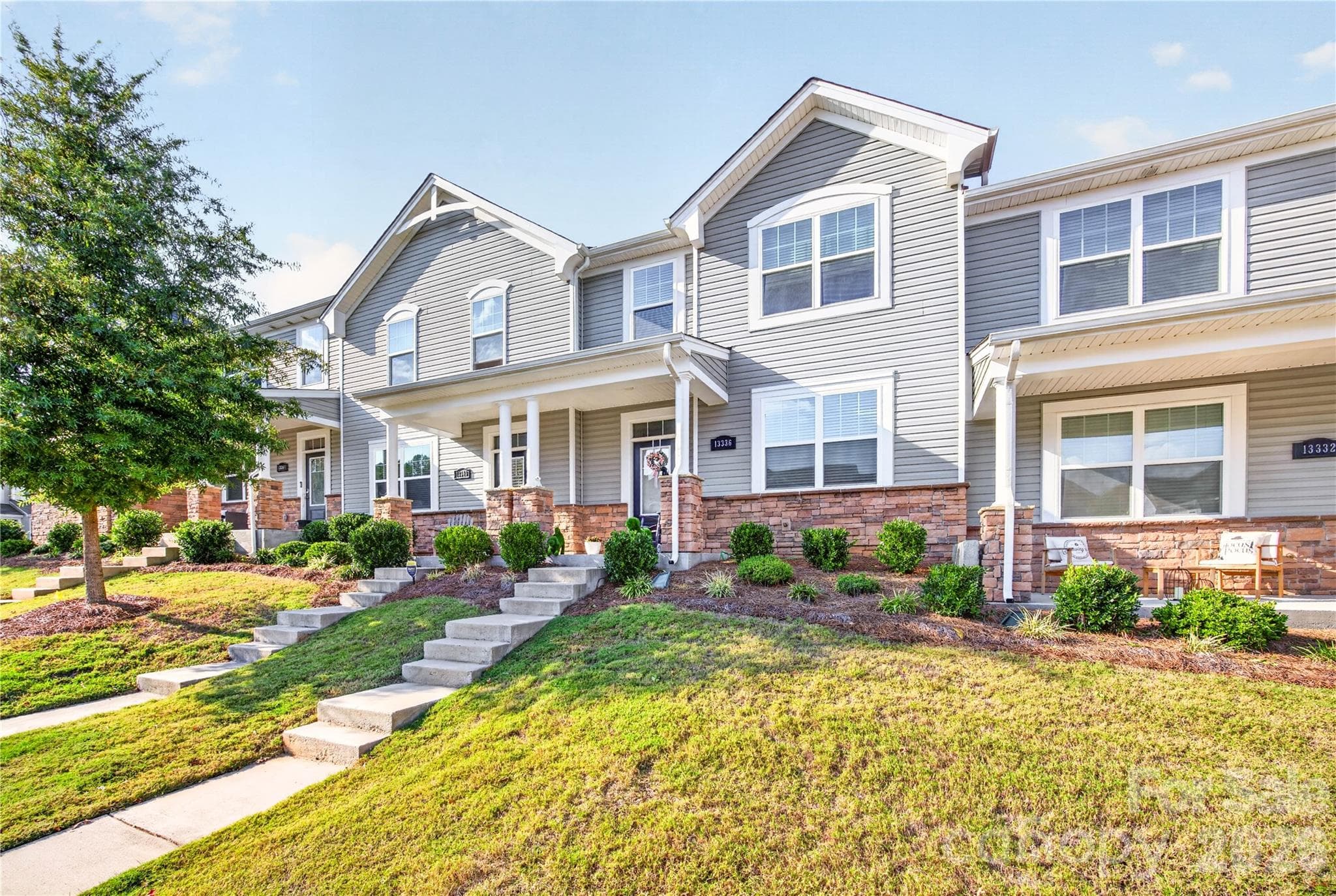 Townhouse at 13336 Savaine Street, Charlotte, photo 3 of 24