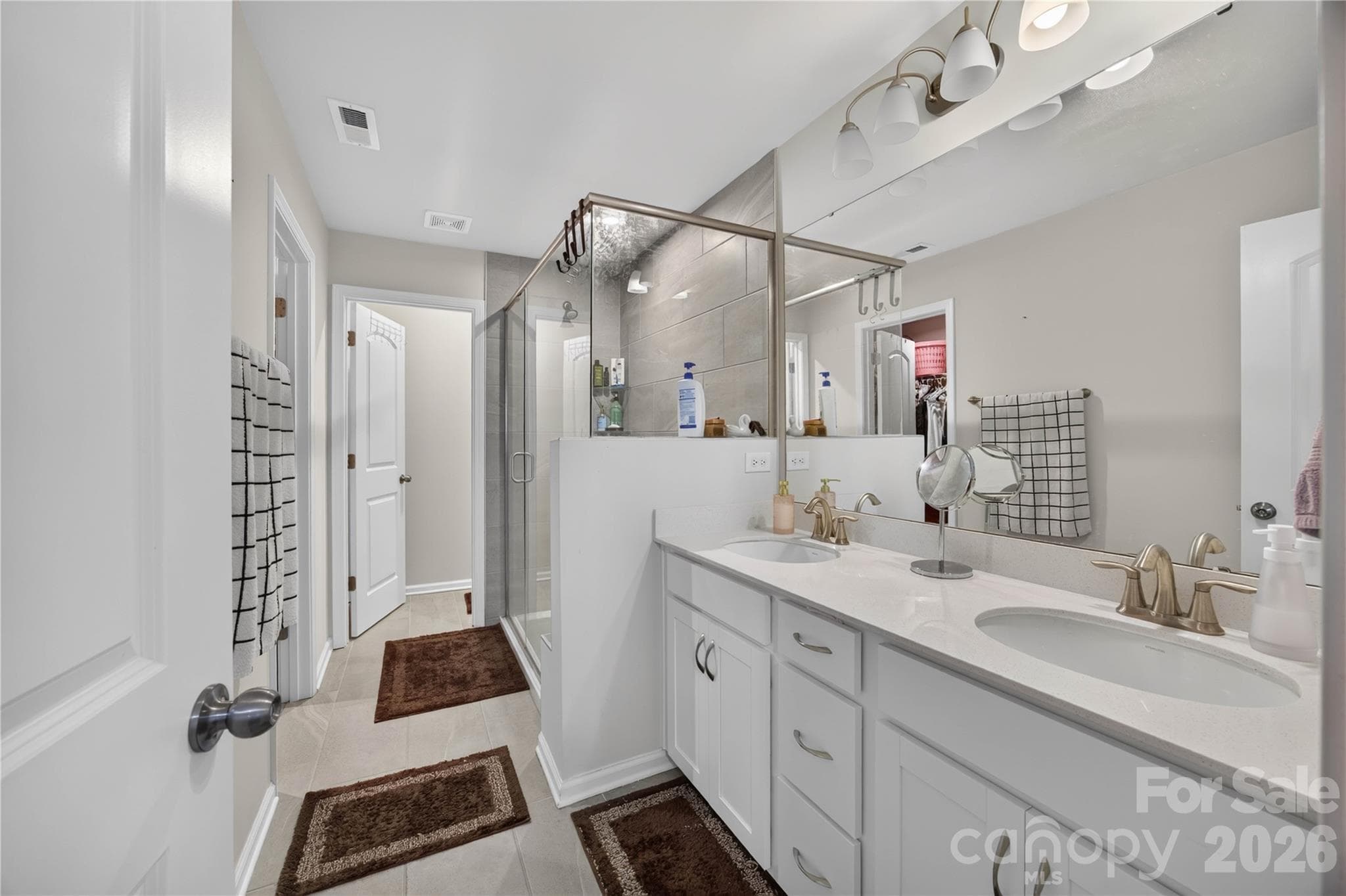Townhouse at 13336 Savaine Street, Charlotte, photo 14 of 24