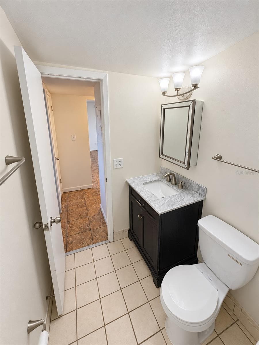 Bathroom - 5820 N CHURCH AVE #251, TAMPA