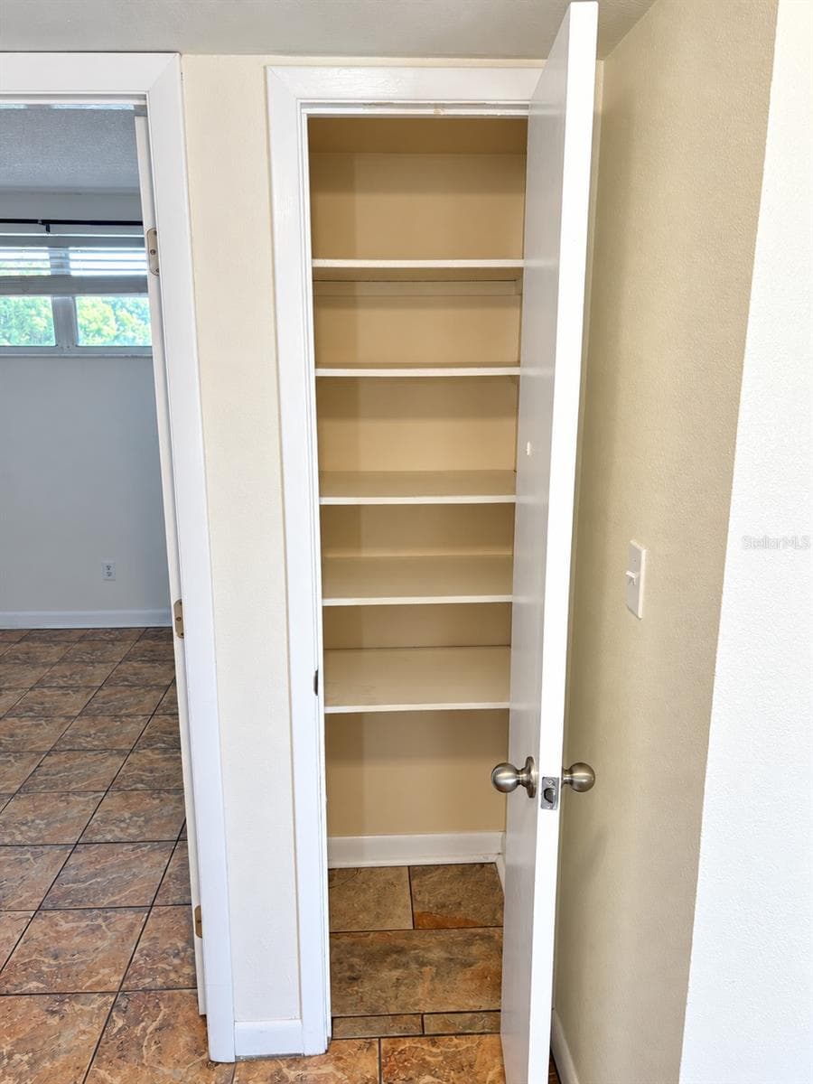 Linen Closet - 5820 N CHURCH AVE #251, TAMPA
