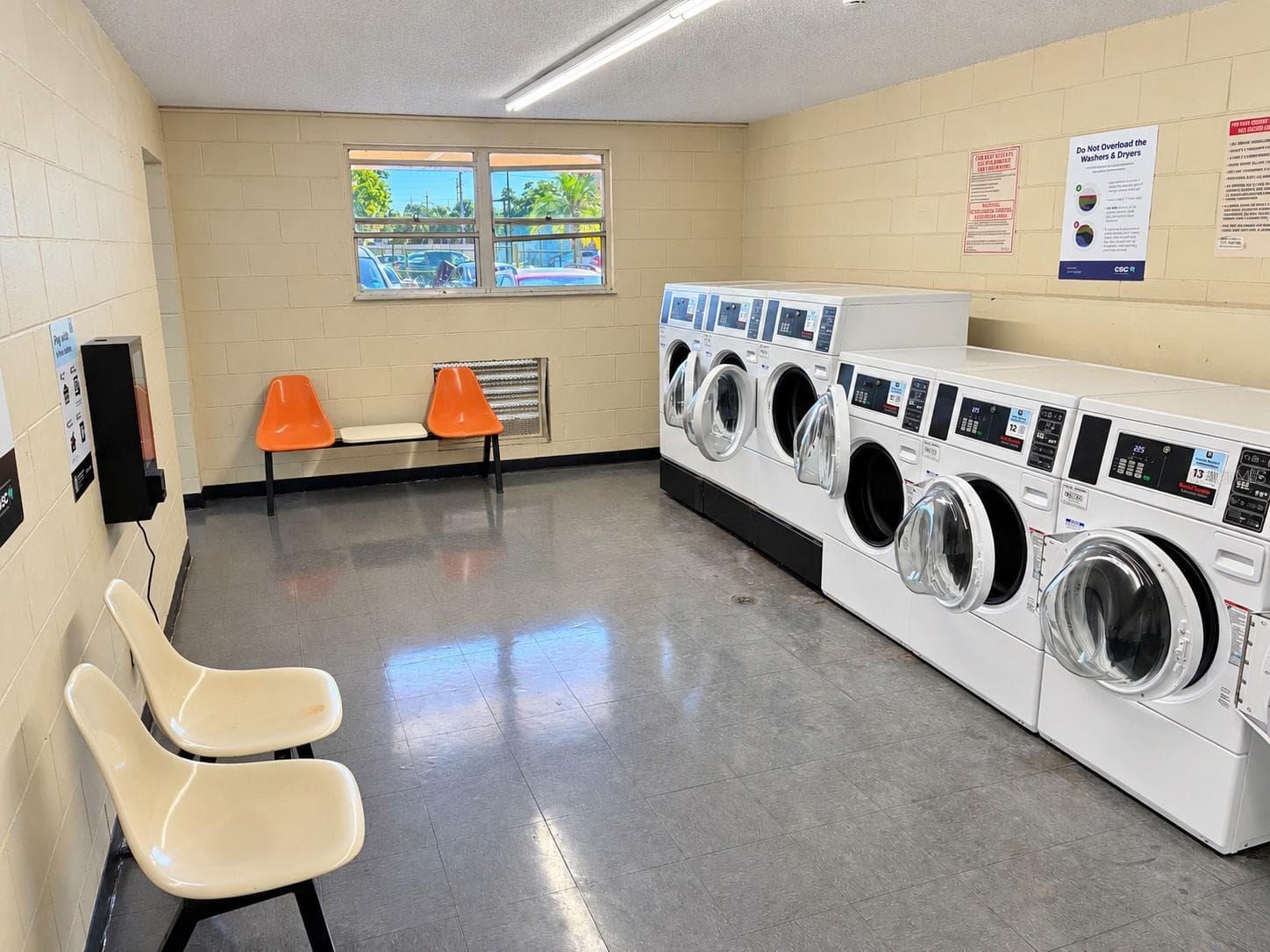 Public Laundry - 5820 N CHURCH AVE #251, TAMPA