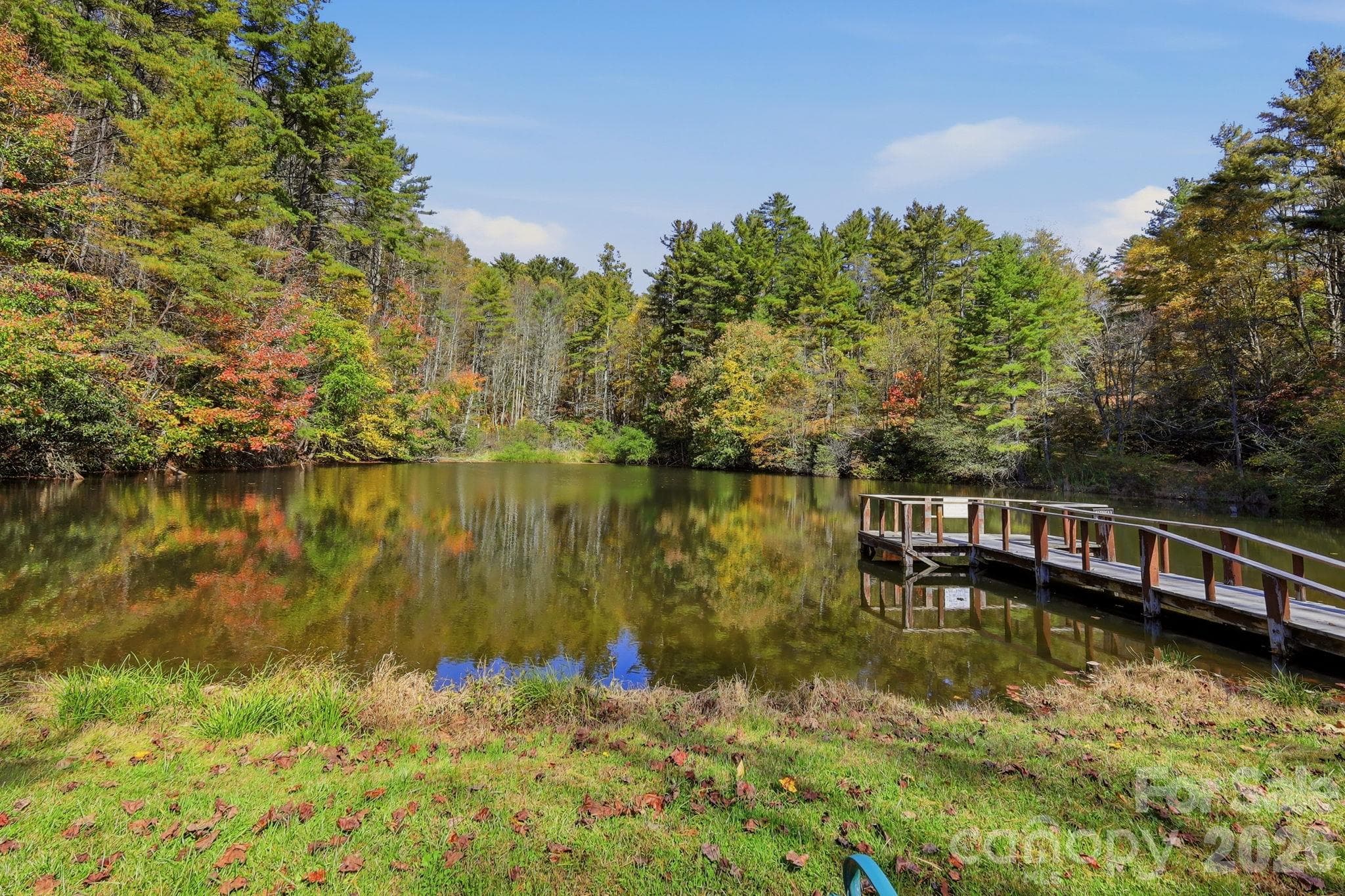 Community Pier - 610 Alpine Way, Todd