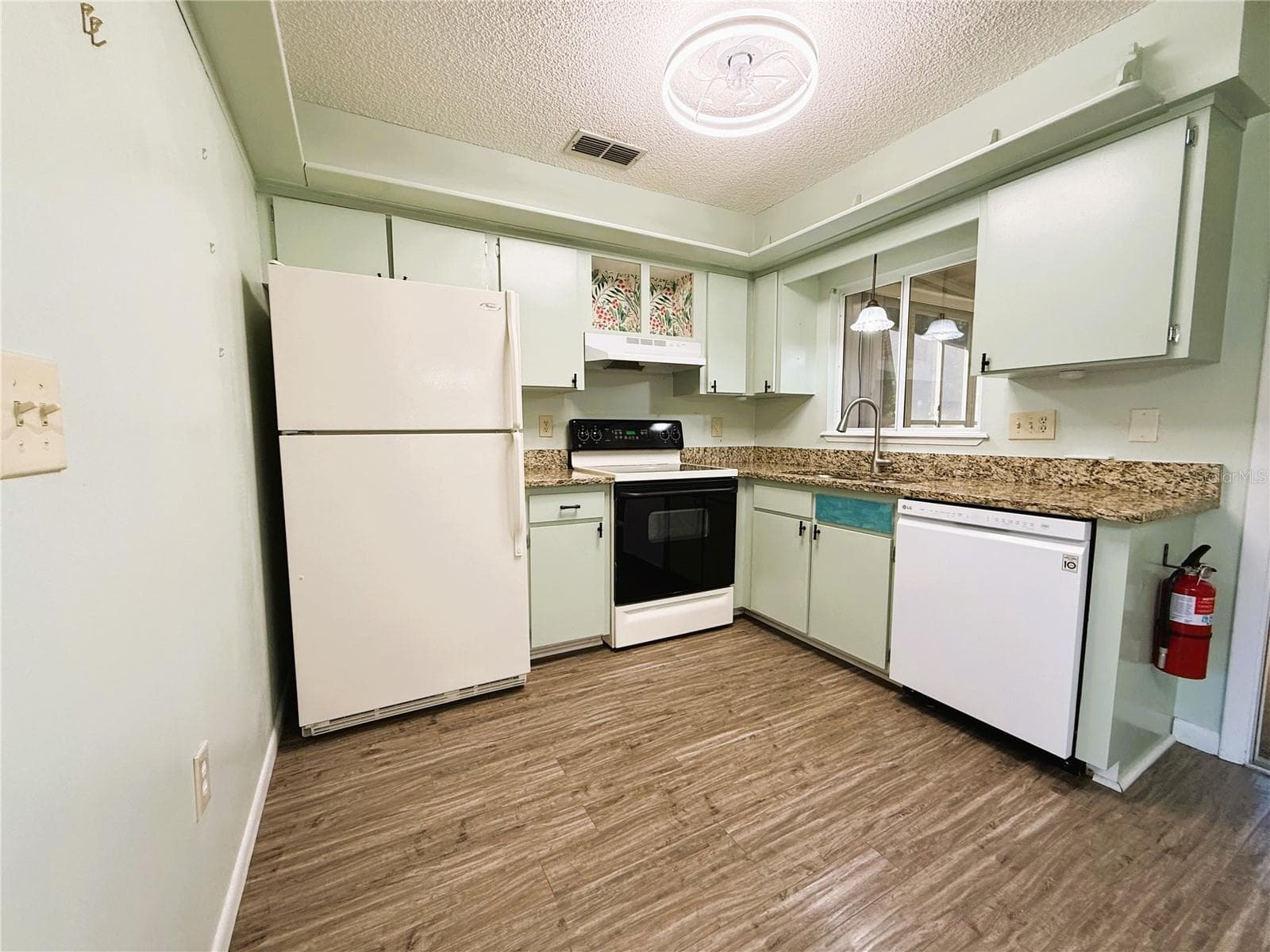 Single Family Residence at 11140 SW 75TH AVE, OCALA, photo 4 of 22