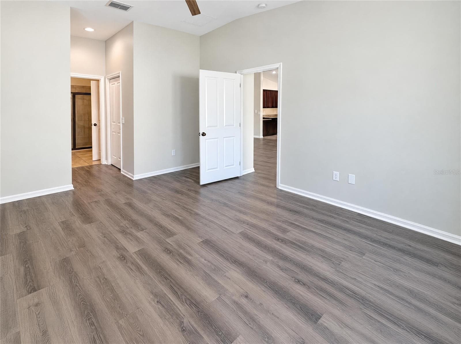 Single Family Residence at 14337 SALTBY PL, SPRING HILL, photo 4 of 29