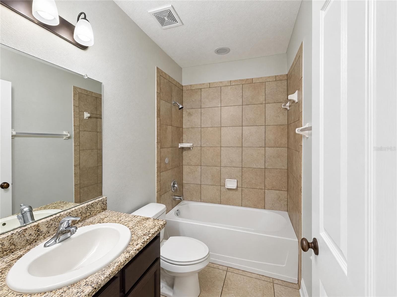 Single Family Residence at 14337 SALTBY PL, SPRING HILL, photo 21 of 29