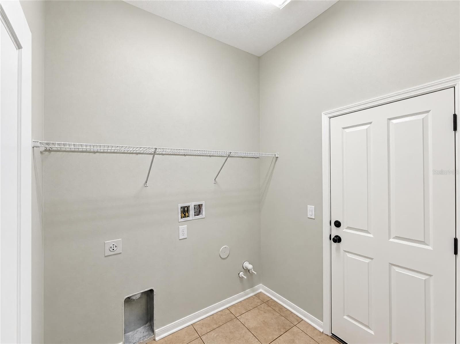 Single Family Residence at 14337 SALTBY PL, SPRING HILL, photo 22 of 29