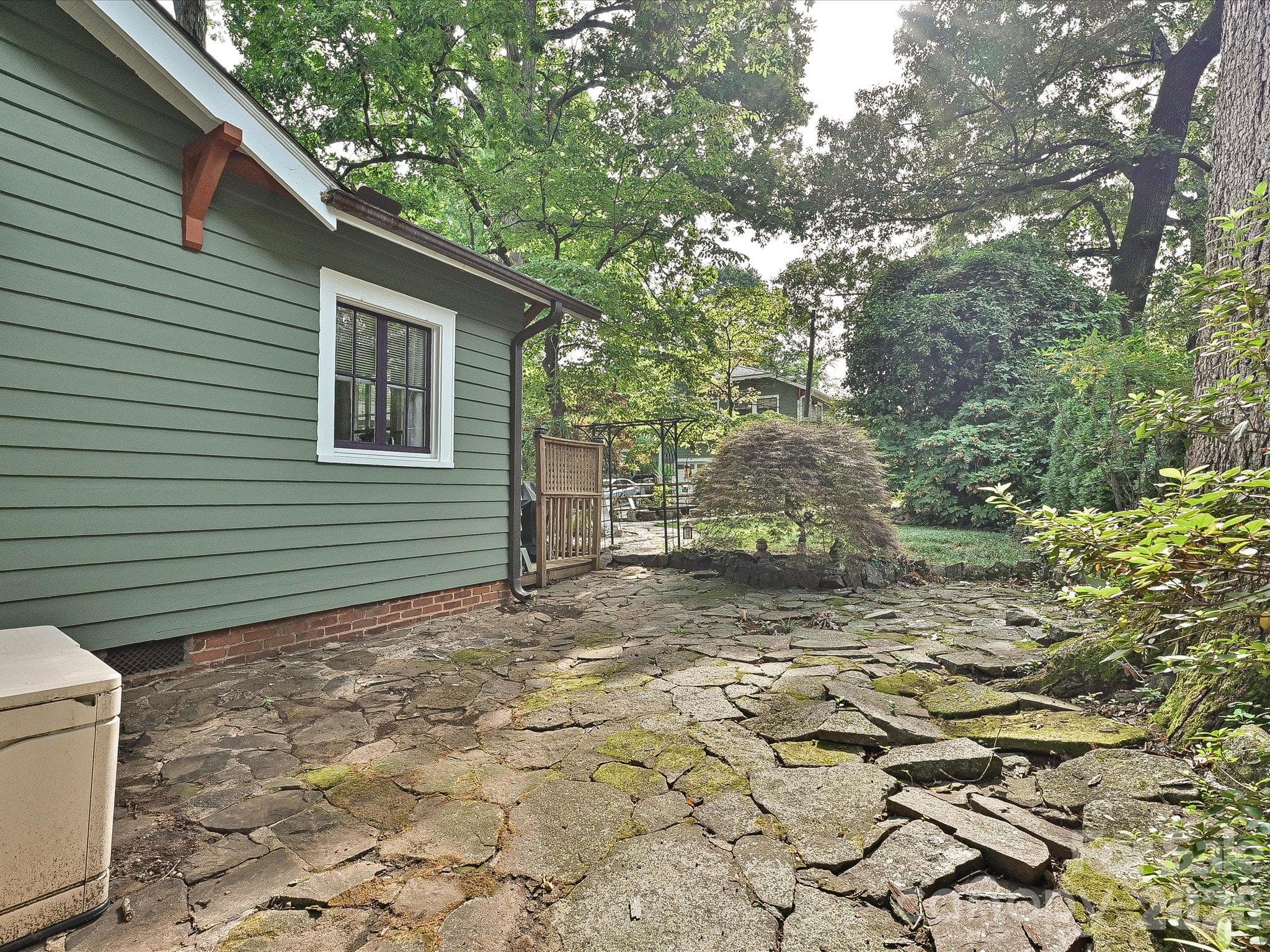Single Family Residence at 1532 The Plaza, Charlotte, photo 24 of 37