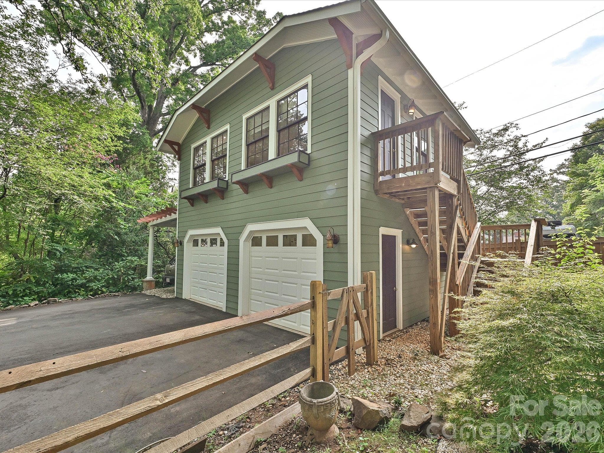 Single Family Residence at 1532 The Plaza, Charlotte, photo 30 of 37