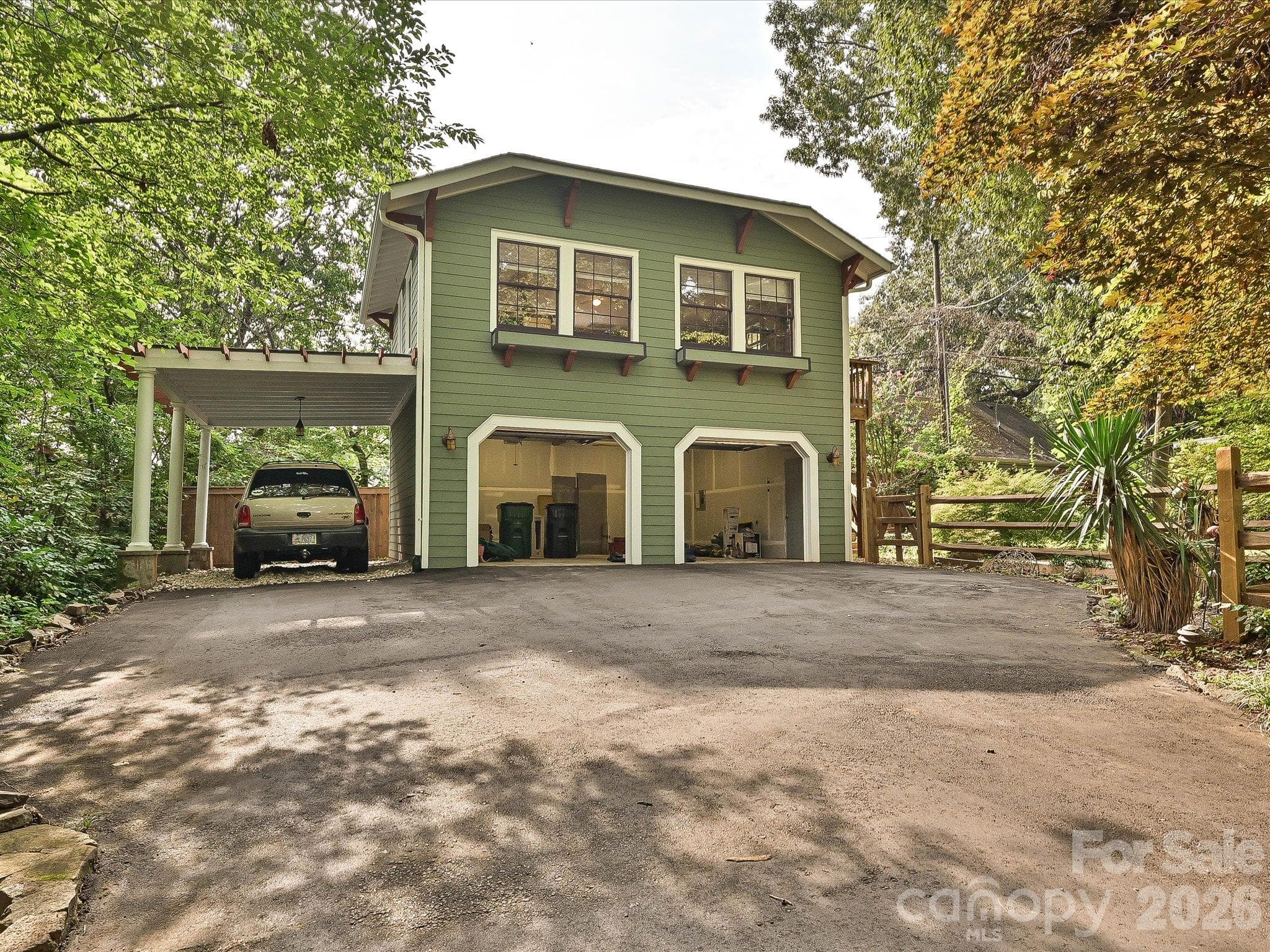 Single Family Residence at 1532 The Plaza, Charlotte, photo 34 of 37