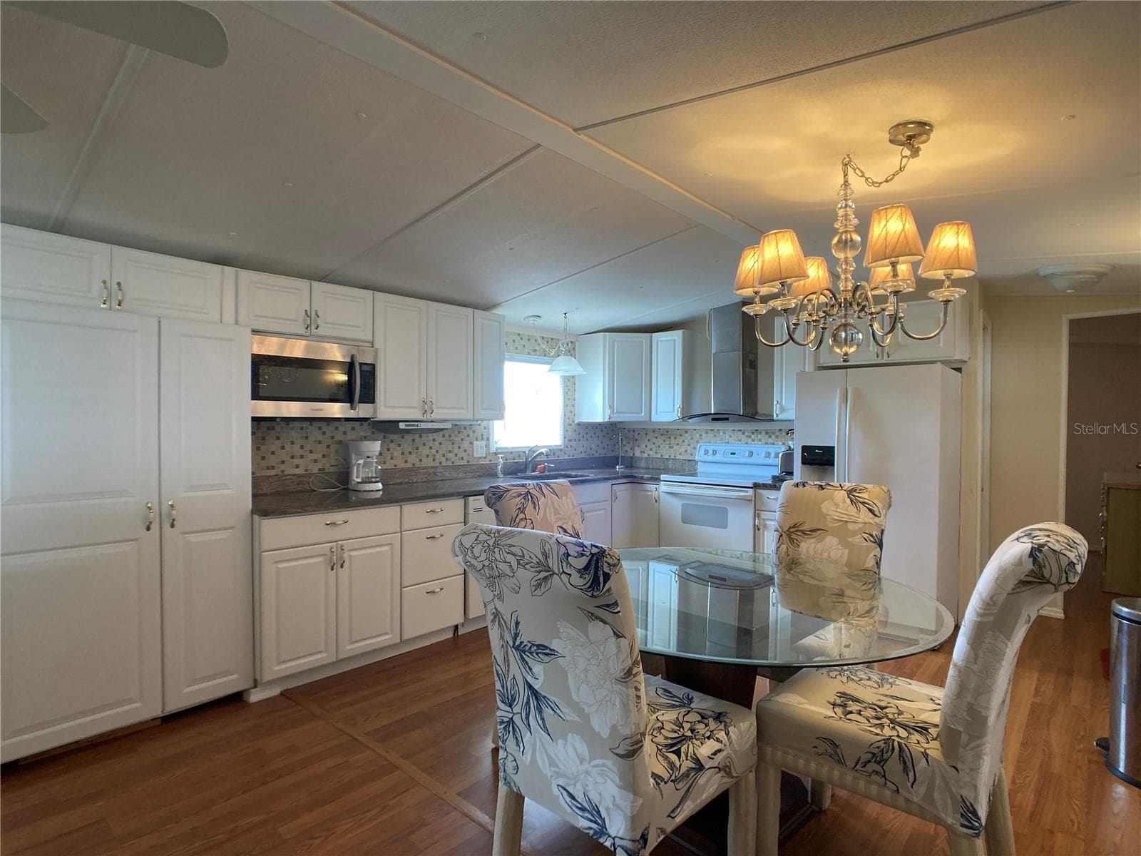 Manufactured Home at 1710 7TH ST SW #44, RUSKIN, photo 26 of 56
