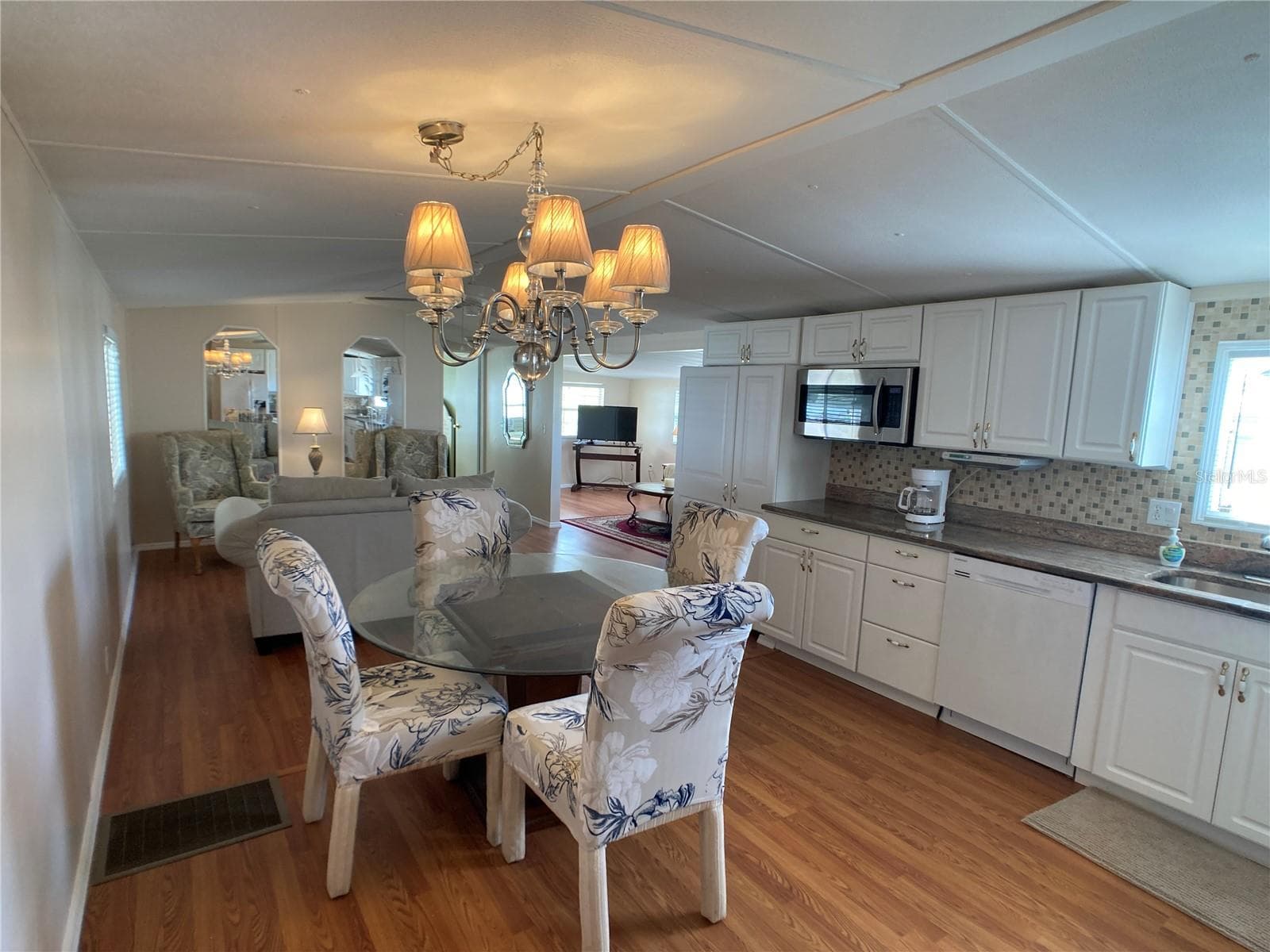 Manufactured Home at 1710 7TH ST SW #44, RUSKIN, photo 30 of 56