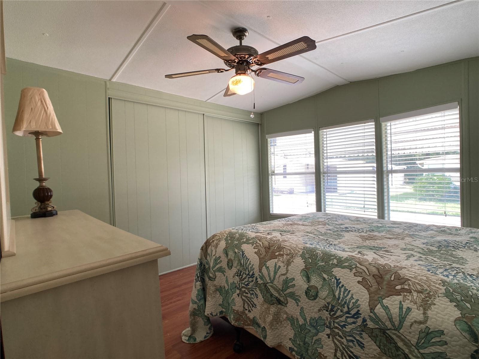 Manufactured Home at 1710 7TH ST SW #44, RUSKIN, photo 48 of 56