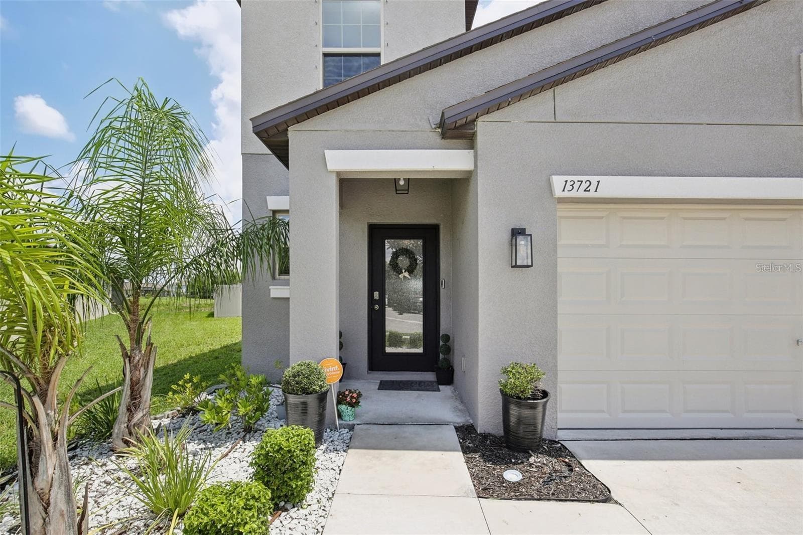 Single Family Residence at 13721 SEA BRIDGE DR, HUDSON, photo 3 of 36