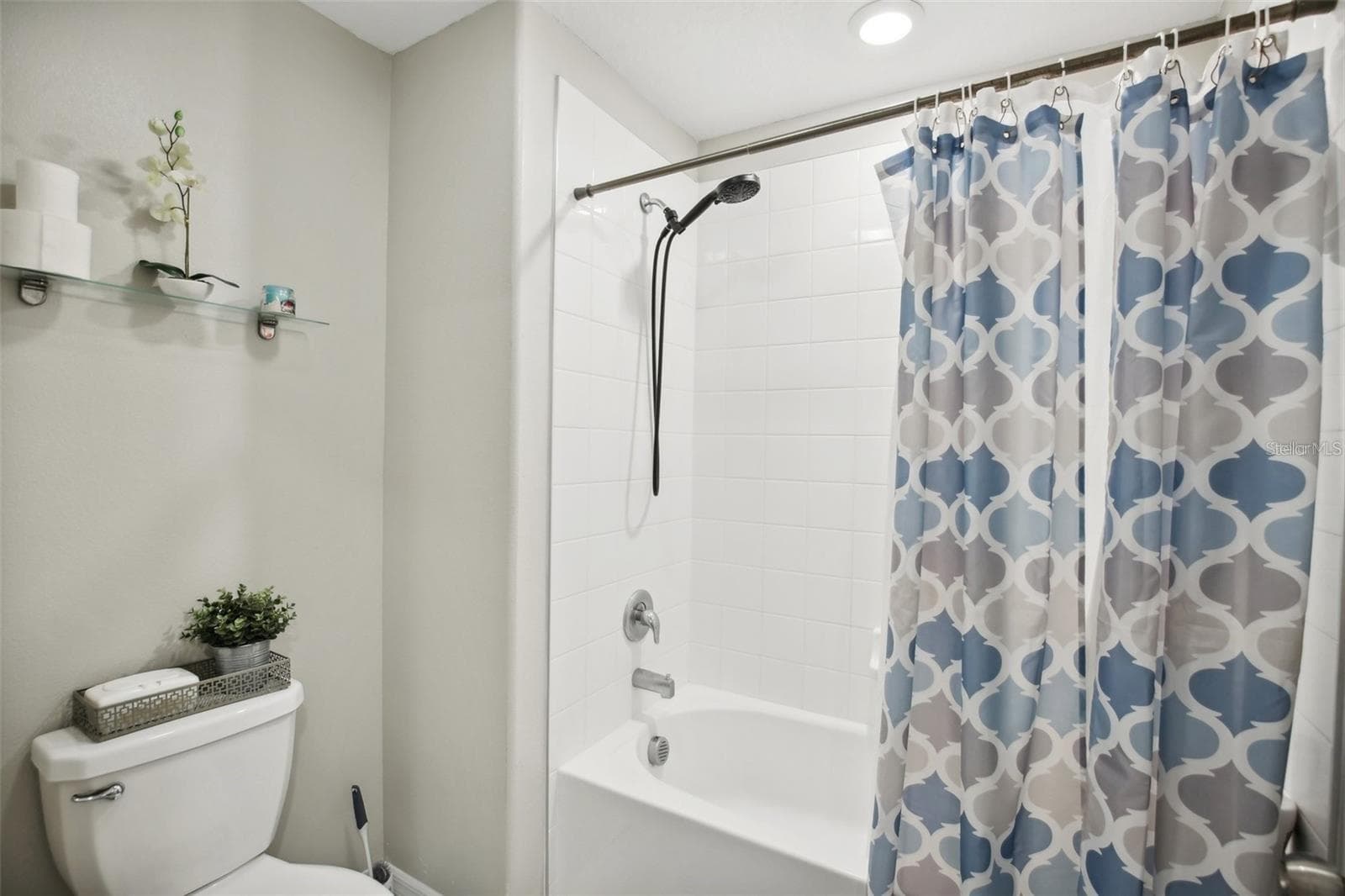 Single Family Residence at 13721 SEA BRIDGE DR, HUDSON, photo 10 of 36