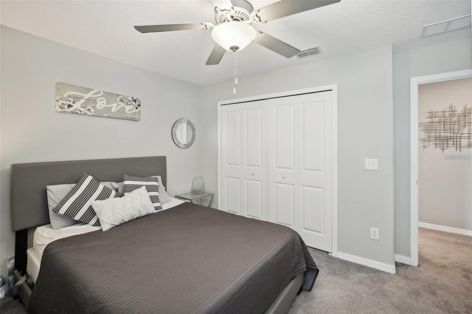 Single Family Residence at 13721 SEA BRIDGE DR, HUDSON, photo 12 of 36
