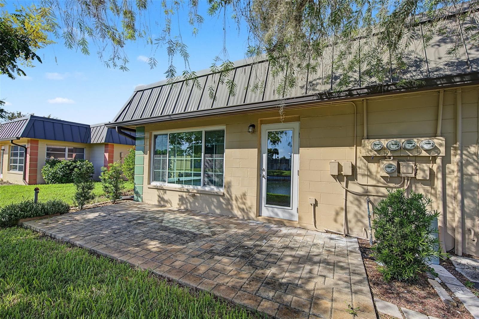 Rear Paver Patio - 4364 SUMMERSUN DR, NEW PORT RICHEY