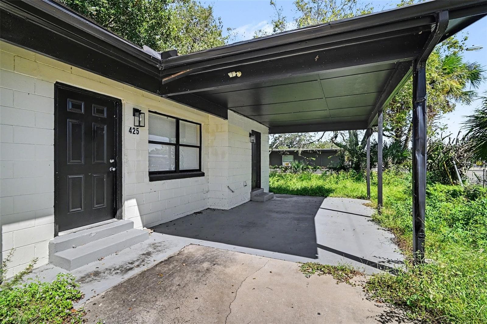 Single Family Residence at 425 WALNUT ST, DAYTONA BEACH, photo 3 of 22