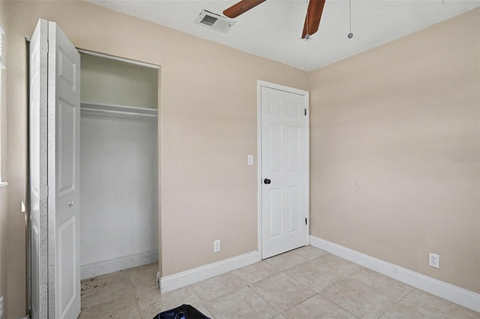 Single Family Residence at 425 WALNUT ST, DAYTONA BEACH, photo 17 of 22