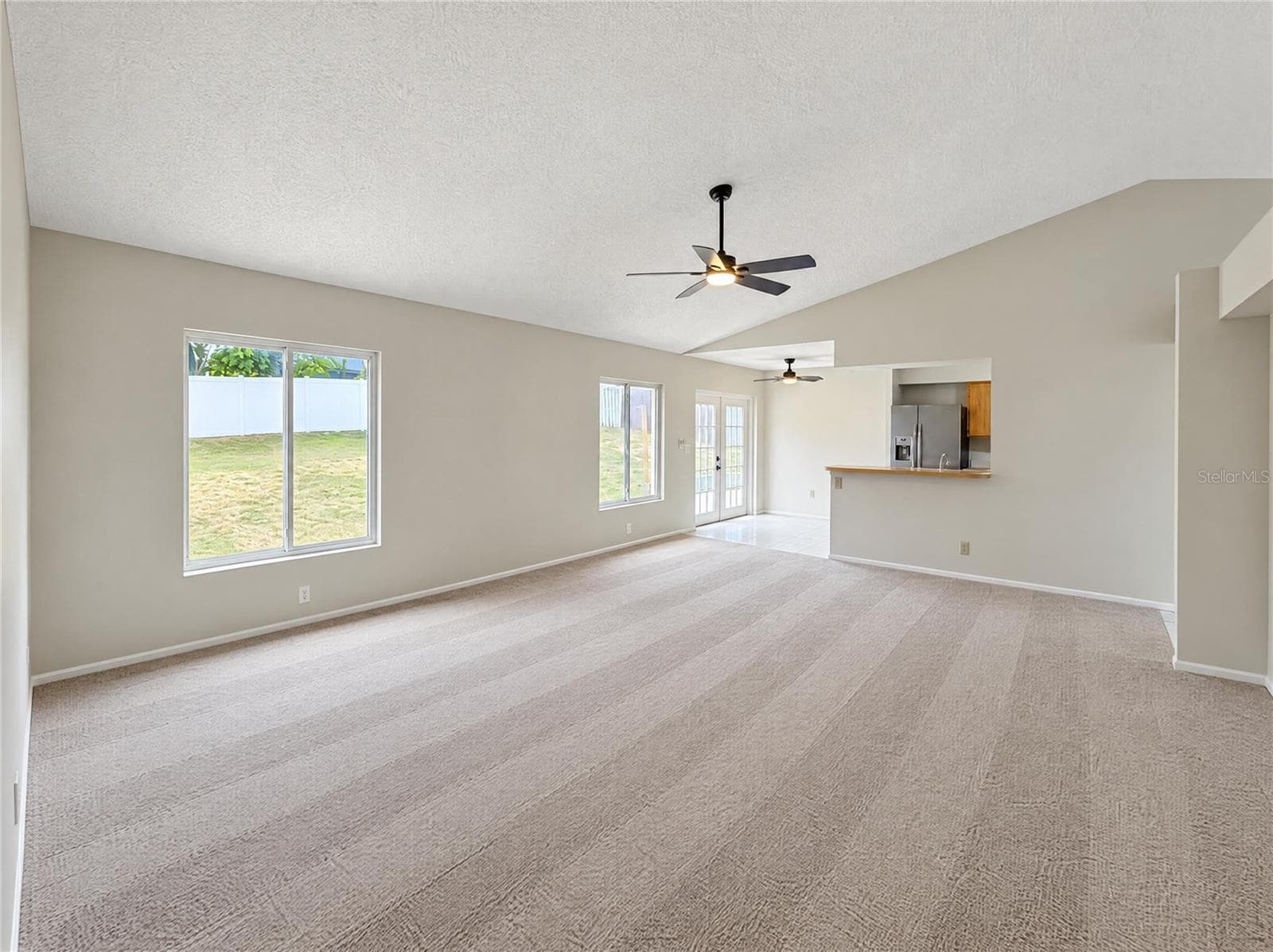 Single Family Residence at 1572 DEERFIELD AVE, DELTONA, photo 3 of 21