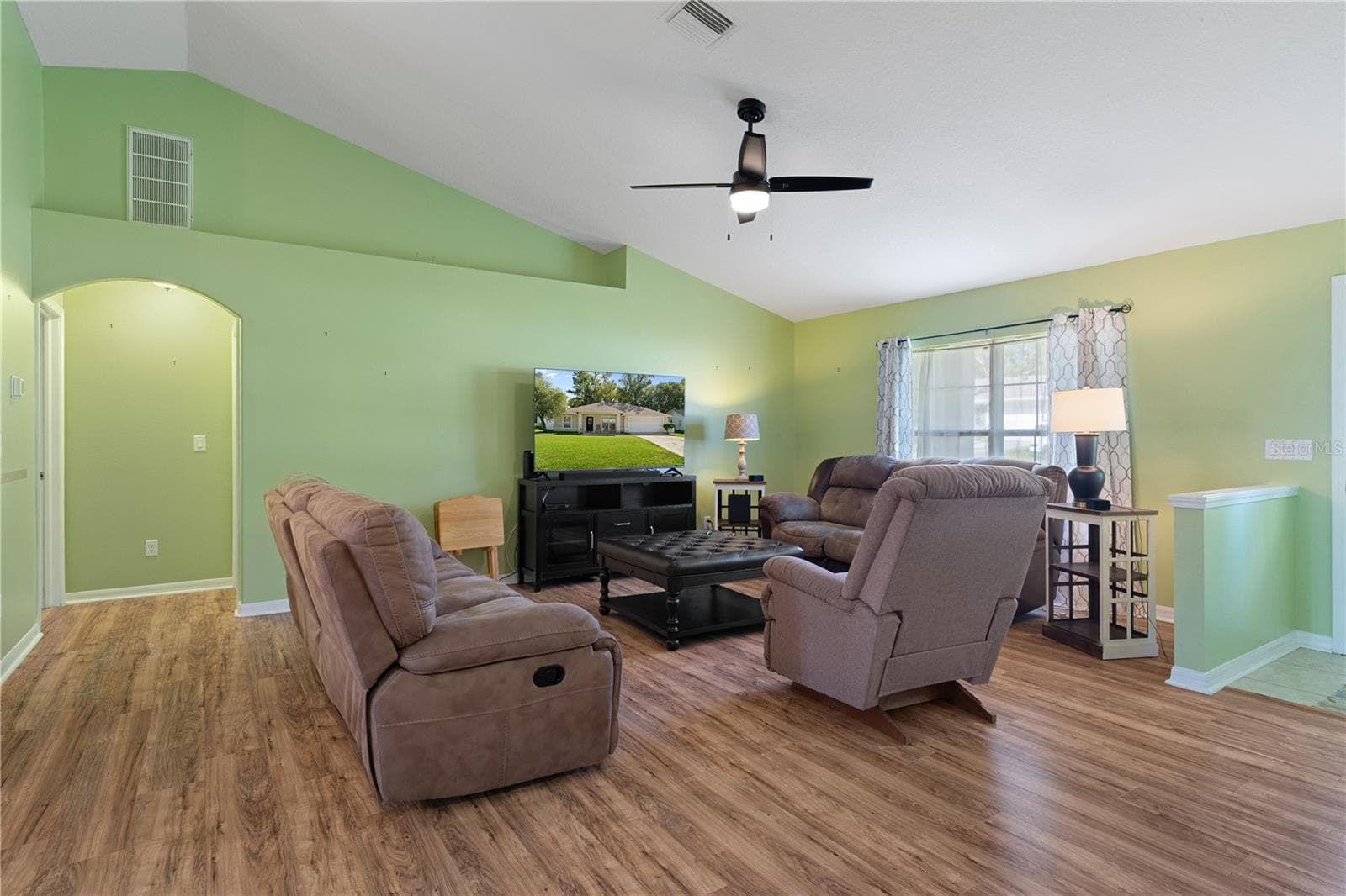 Single Family Residence at 513 OAKHILL CT, BROOKSVILLE, photo 8 of 32