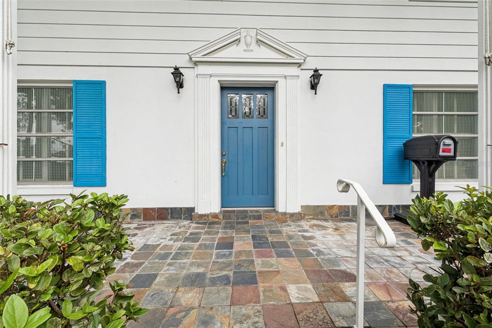 Classic Architectural Features - 803 HILLSIDE AVE, LAKE WALES