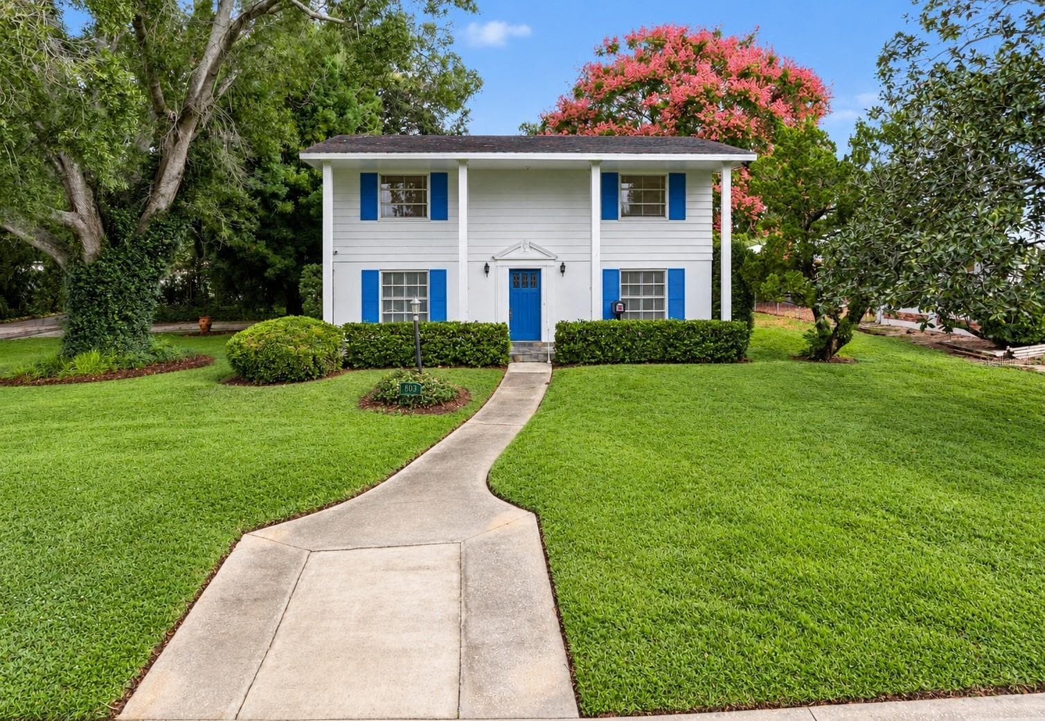 Park like setting - 803 HILLSIDE AVE, LAKE WALES
