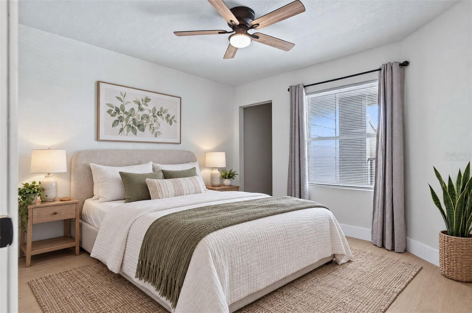 Virtually Staged - 3024 PARKWAY BLVD #304, KISSIMMEE