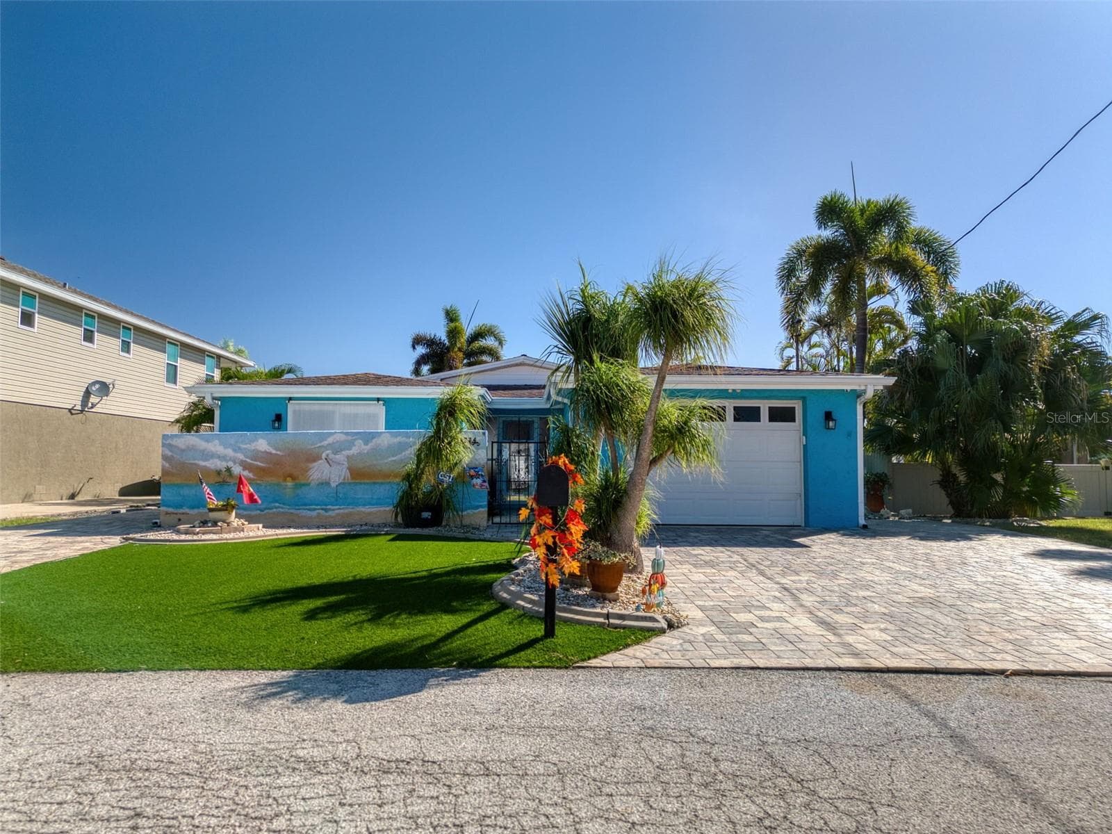 Front - 13734 SAN JUAN AVE, HUDSON