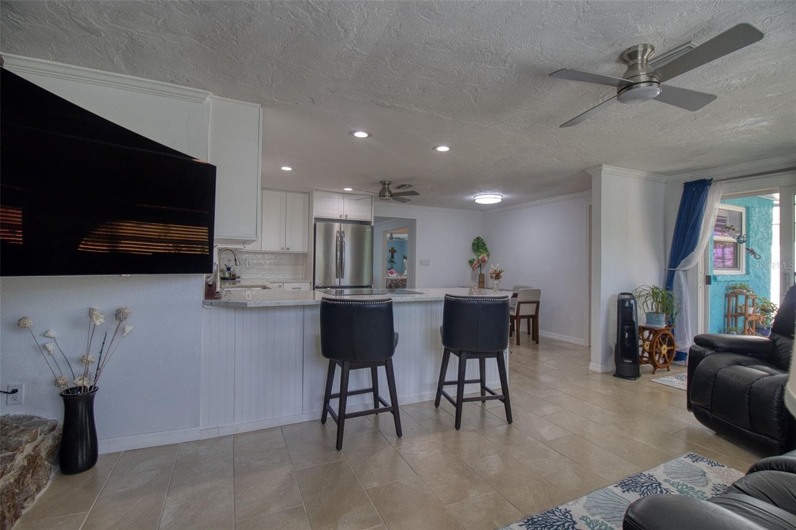 Single Family Residence at 13734 SAN JUAN AVE, HUDSON, photo 19 of 42