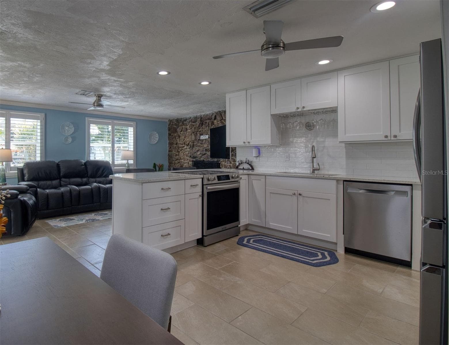 Kitchen - 13734 SAN JUAN AVE, HUDSON
