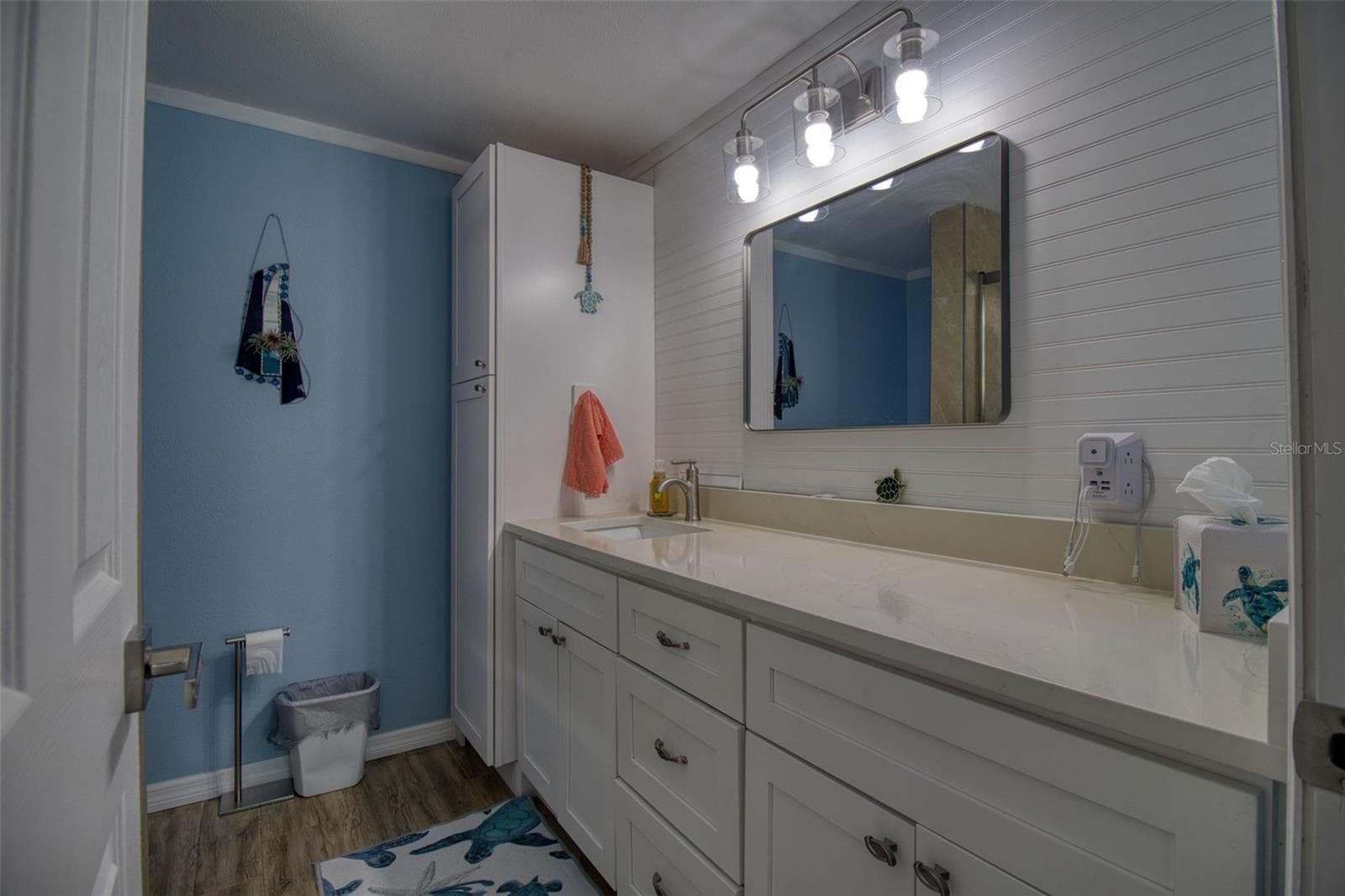 Primary bedroom - 13734 SAN JUAN AVE, HUDSON