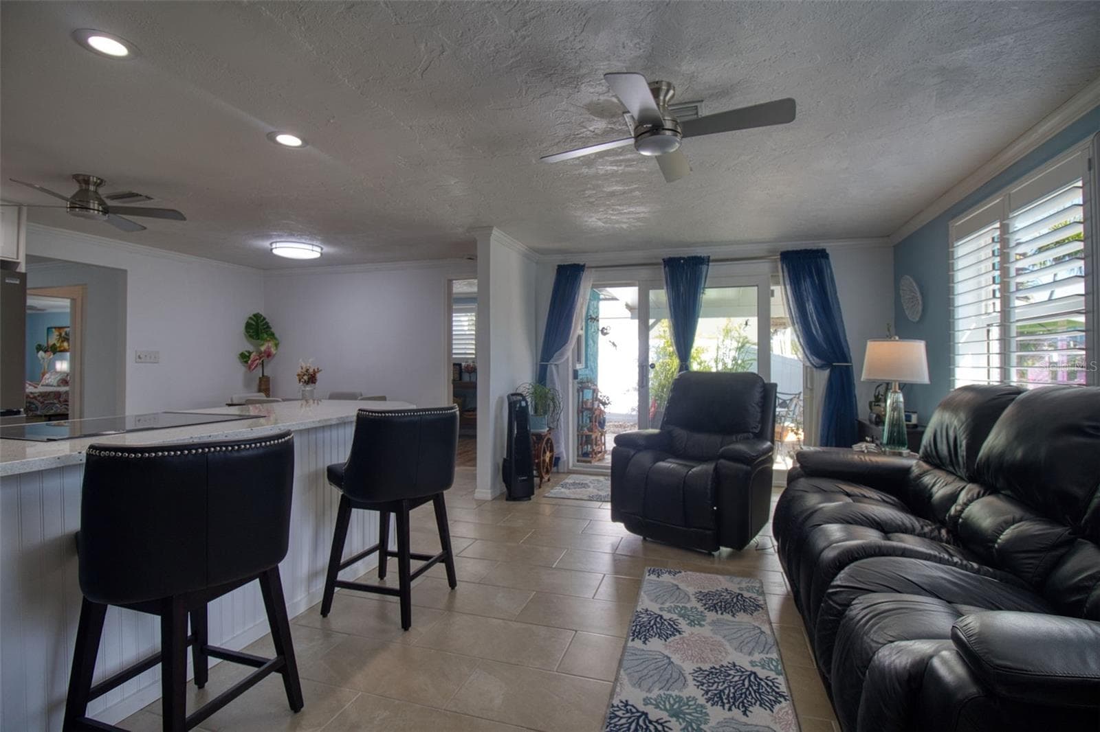 Family room - 13734 SAN JUAN AVE, HUDSON