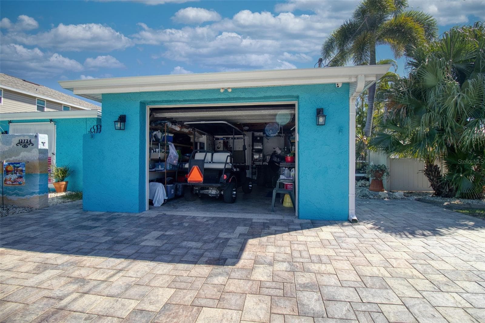 1 car garage - 13734 SAN JUAN AVE, HUDSON