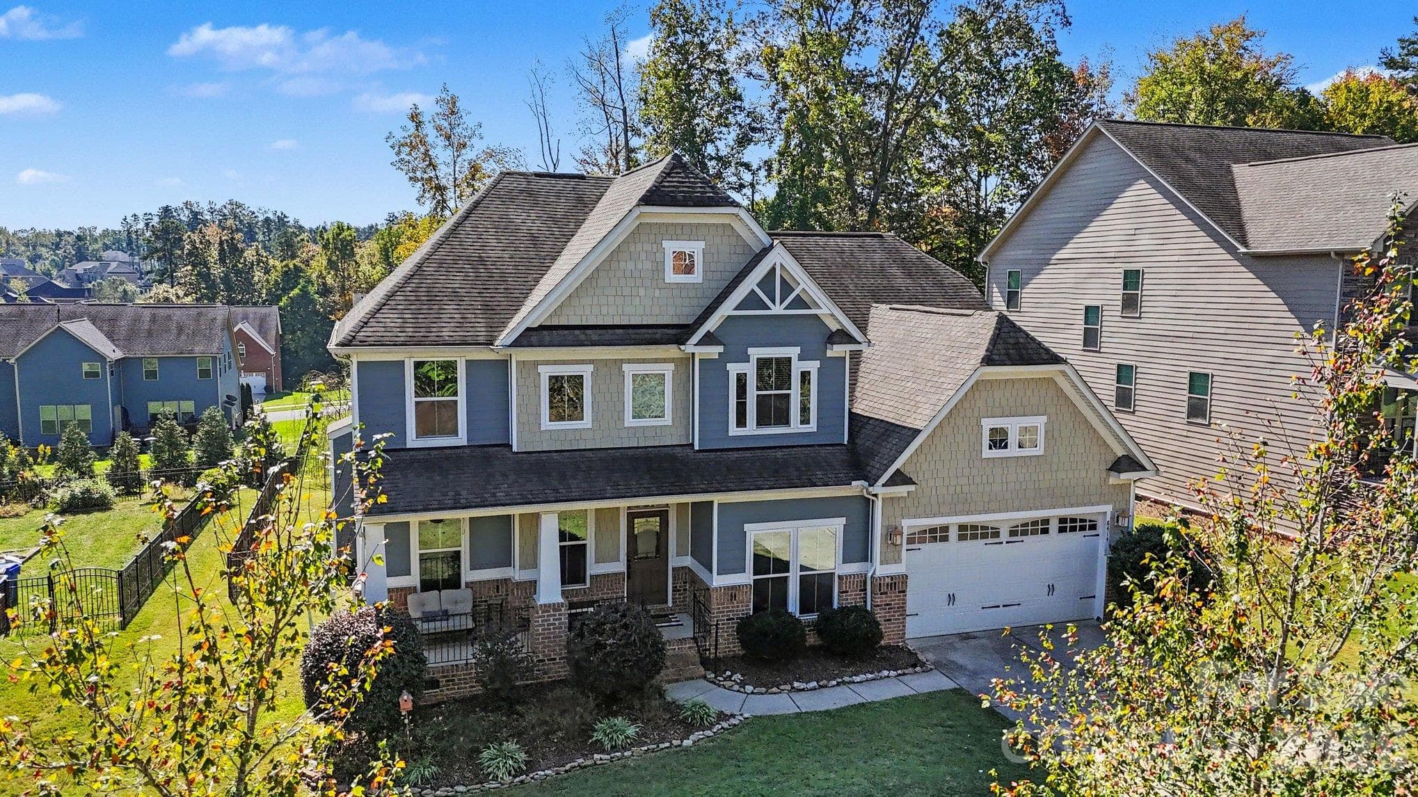 Single Family Residence at 8414 Early Bird Way, Mint Hill, photo 3 of 48