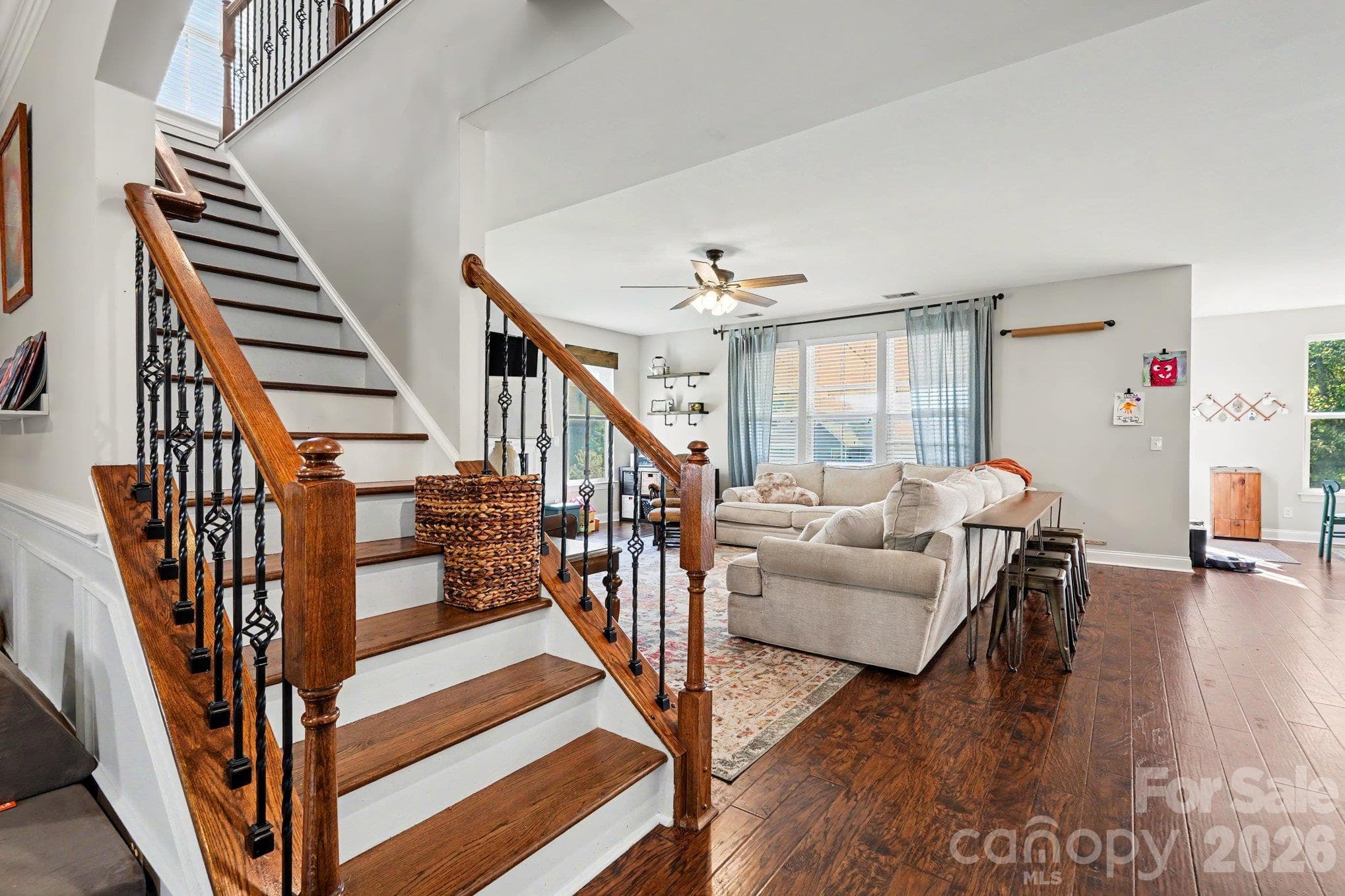 Single Family Residence at 8414 Early Bird Way, Mint Hill, photo 8 of 48