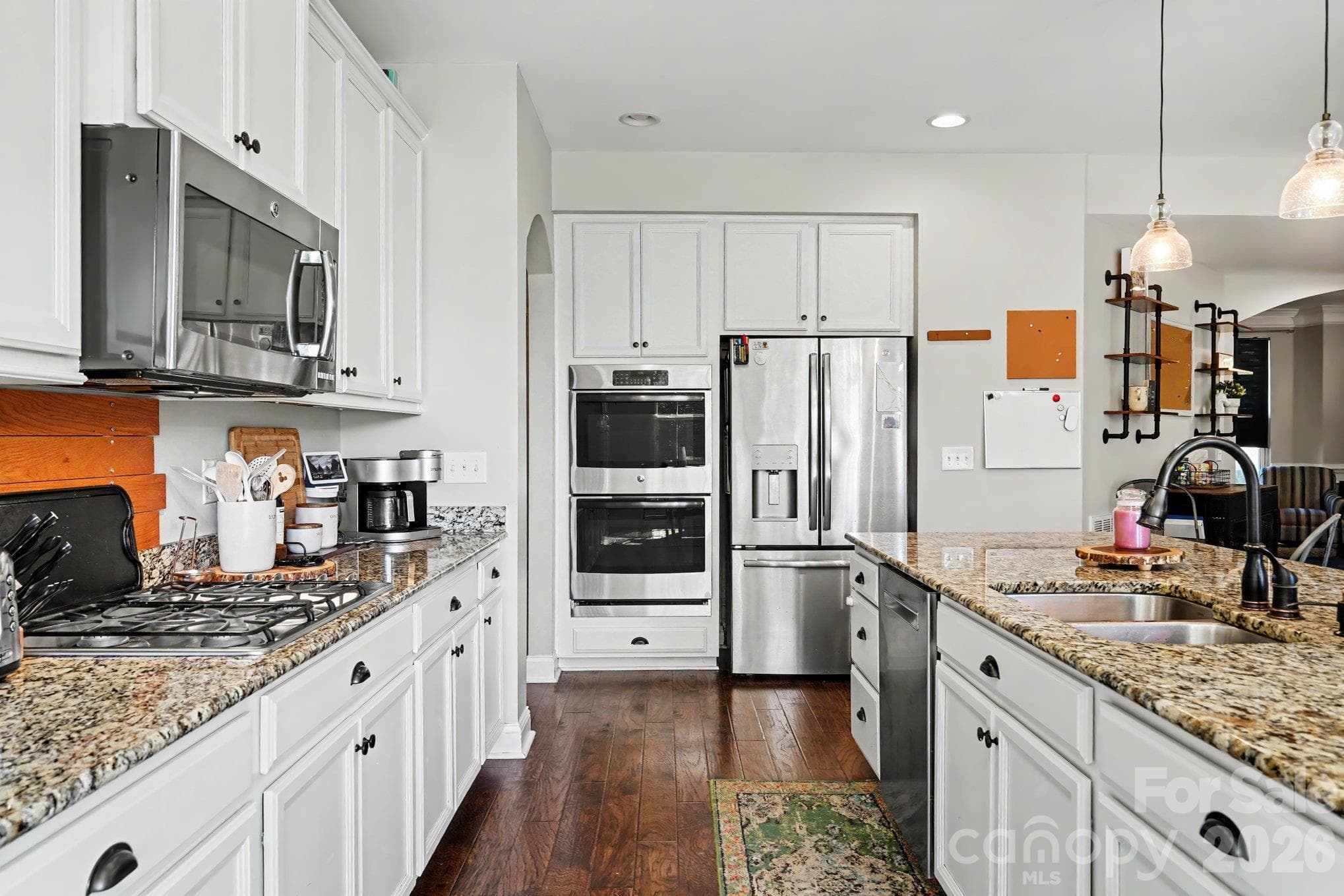 Single Family Residence at 8414 Early Bird Way, Mint Hill, photo 19 of 48