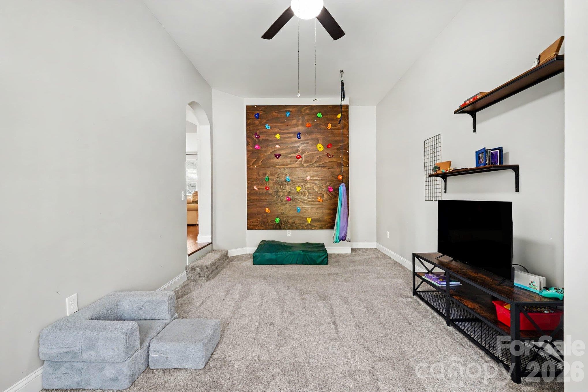 Single Family Residence at 8414 Early Bird Way, Mint Hill, photo 28 of 48