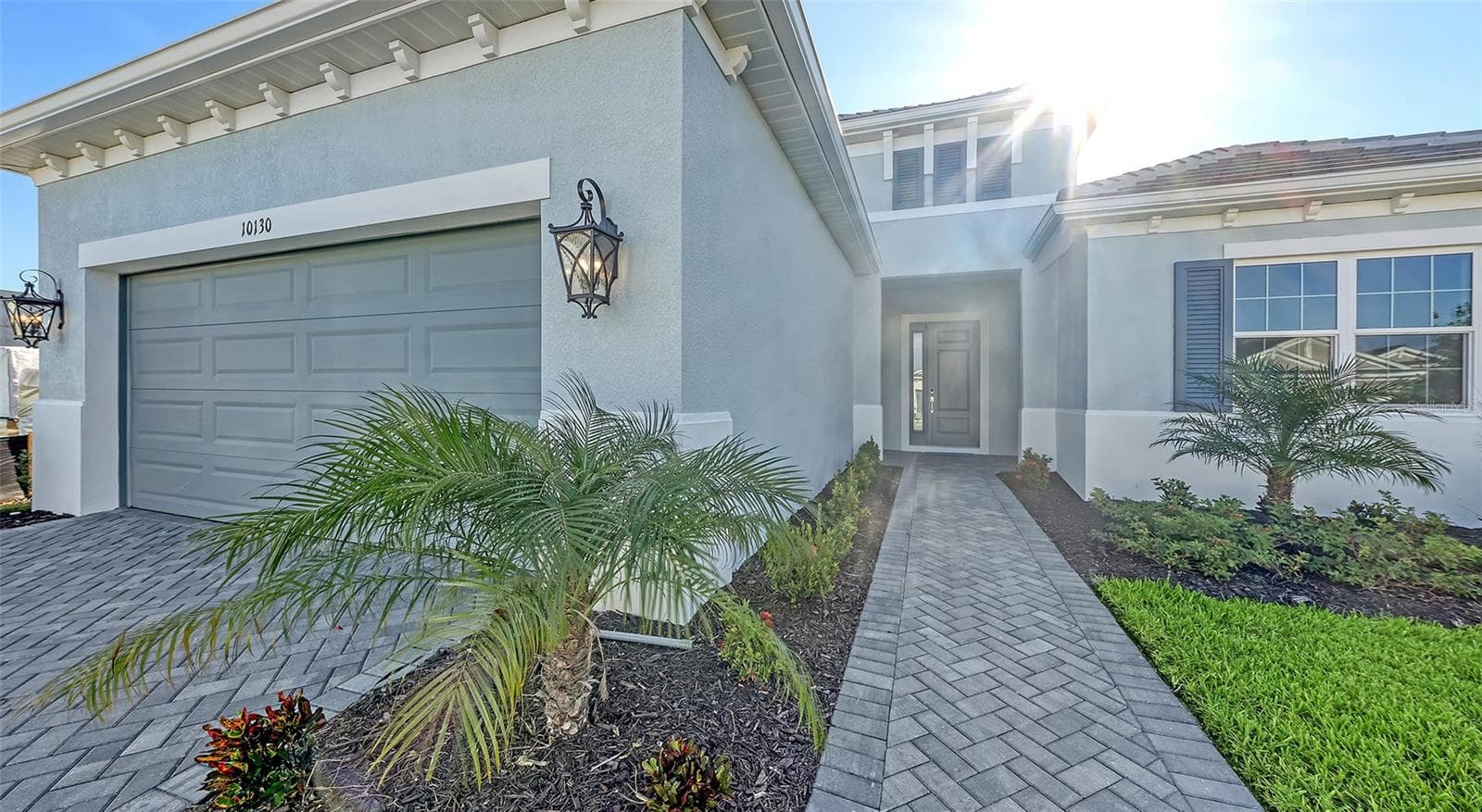 Single Family Residence at 10130 CRYSTAL ISLES CIR, SARASOTA, photo 12 of 48