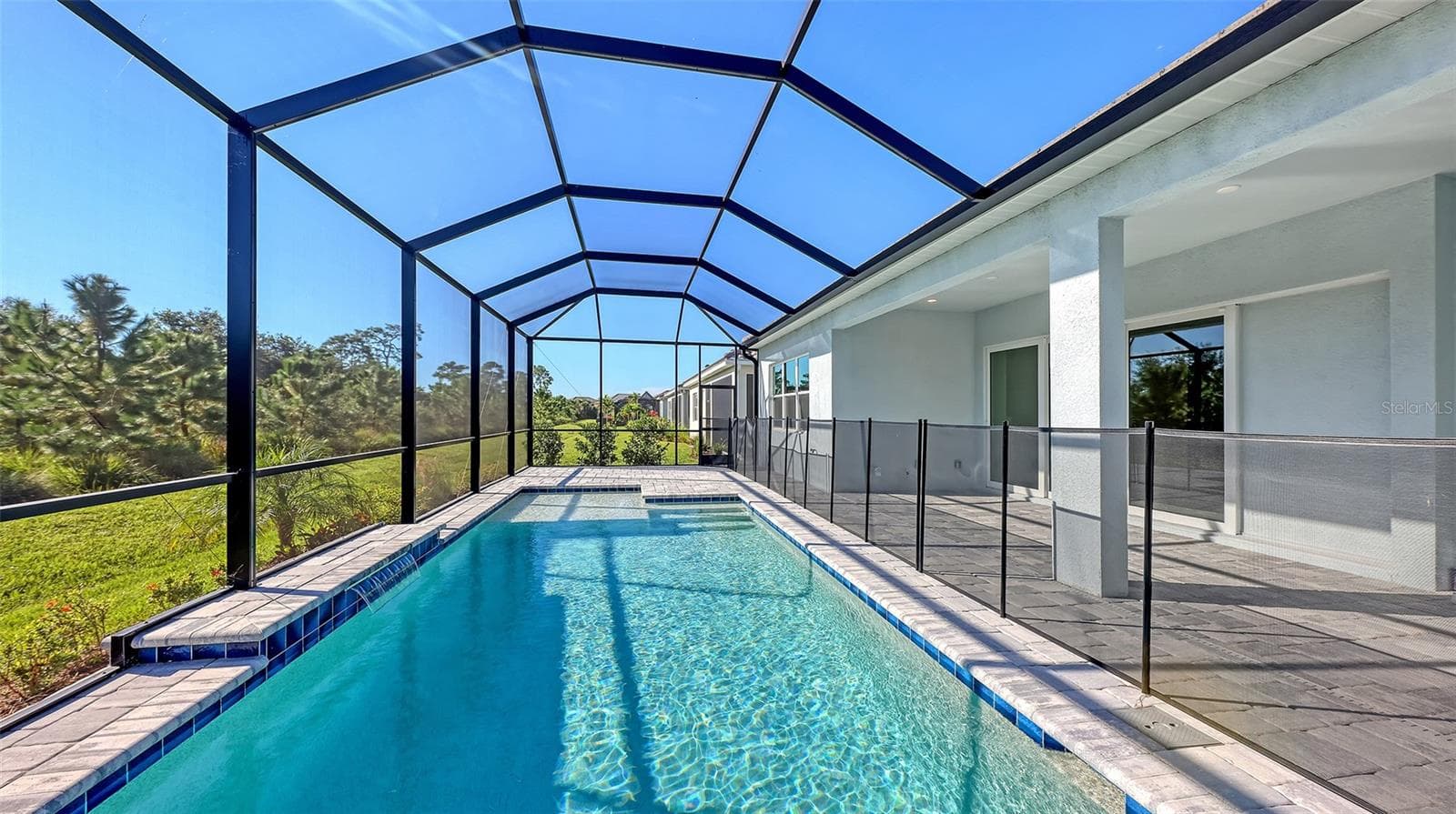 Single Family Residence at 10130 CRYSTAL ISLES CIR, SARASOTA, photo 45 of 48