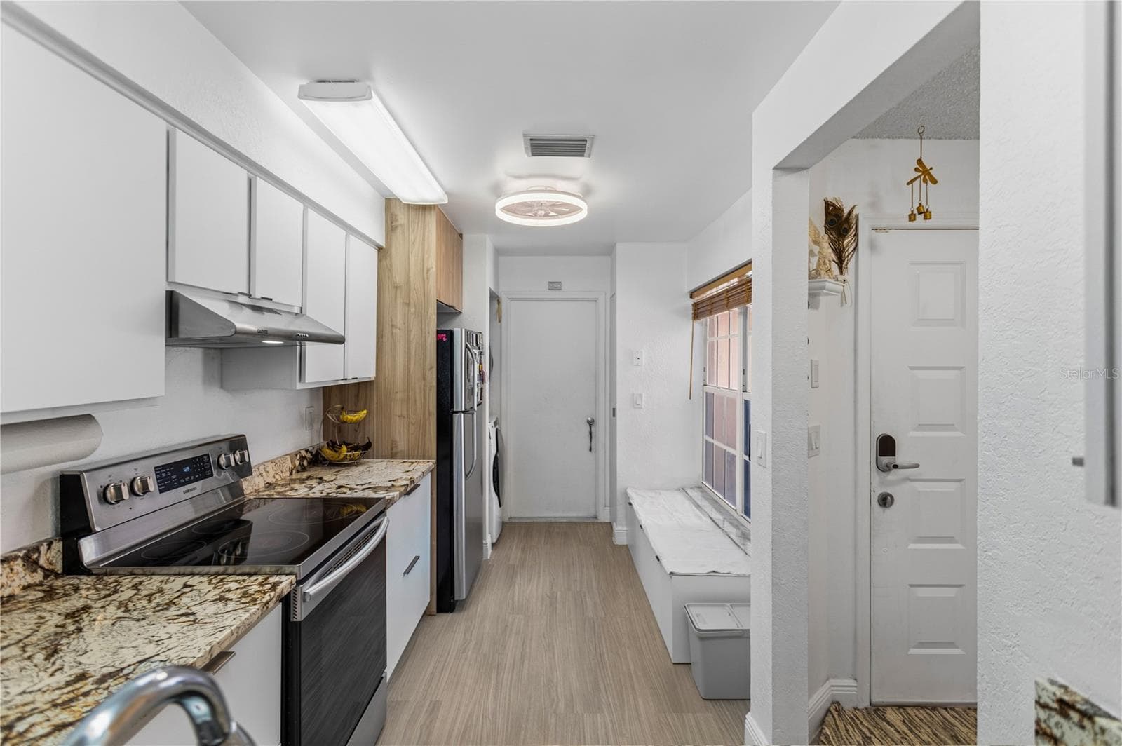 Townhouse at 10803 CYPRESS GLEN DR, CORAL SPRINGS, photo 13 of 60