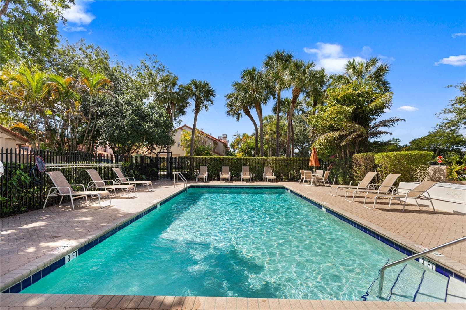 Townhouse at 10803 CYPRESS GLEN DR, CORAL SPRINGS, photo 58 of 60