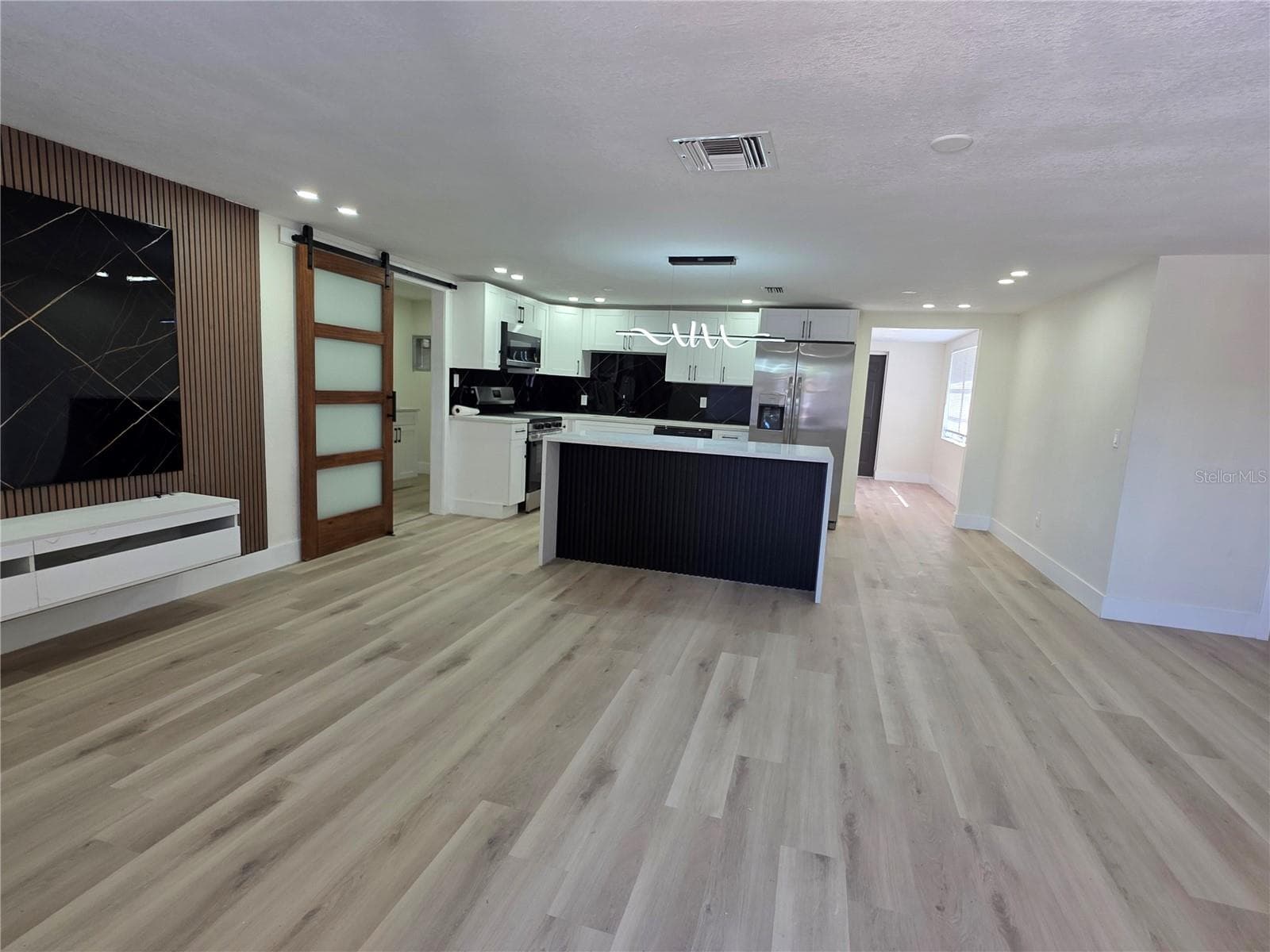 Single Family Residence at 2910 MATCHLOCK DR, HOLIDAY, photo 5 of 28