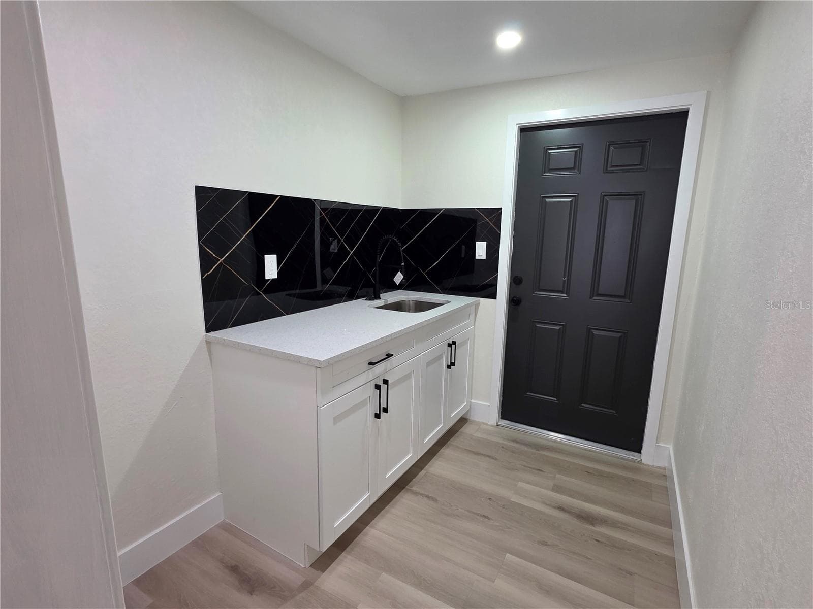 Single Family Residence at 2910 MATCHLOCK DR, HOLIDAY, photo 16 of 28