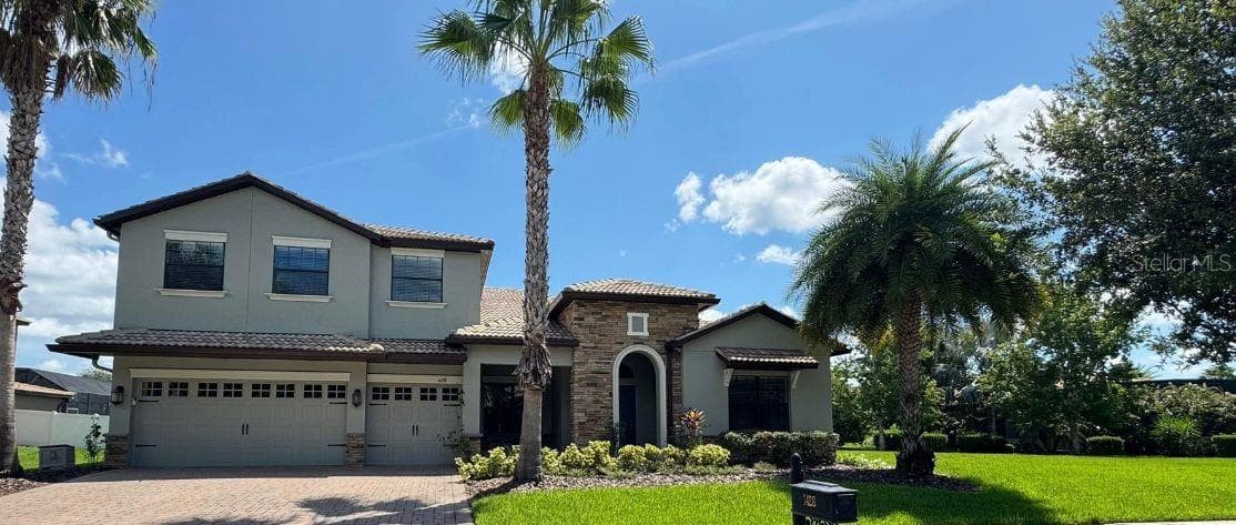 1428 DEUCE CIR