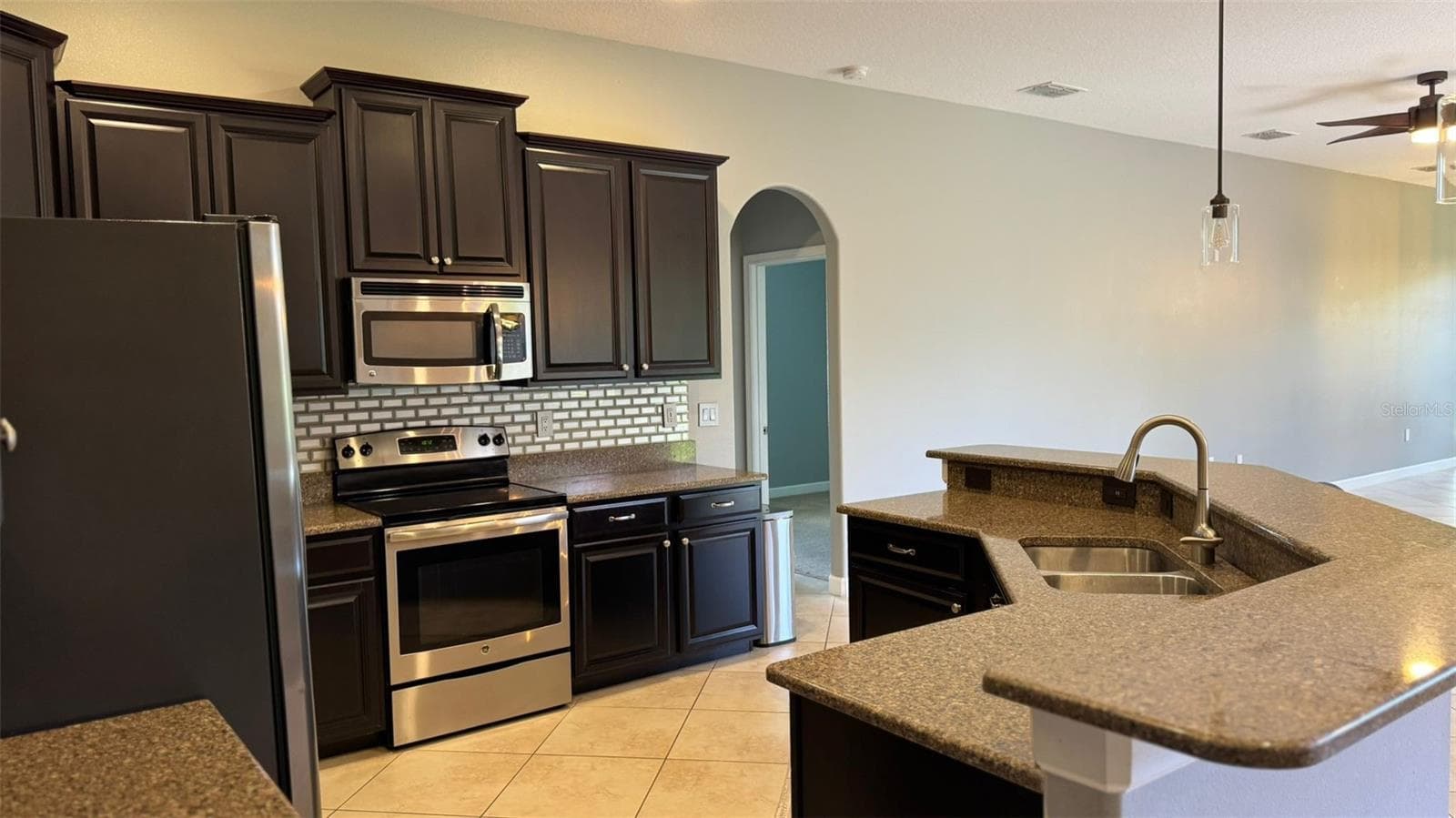 Single Family Residence at 1428 DEUCE CIR, DAVENPORT, photo 15 of 51