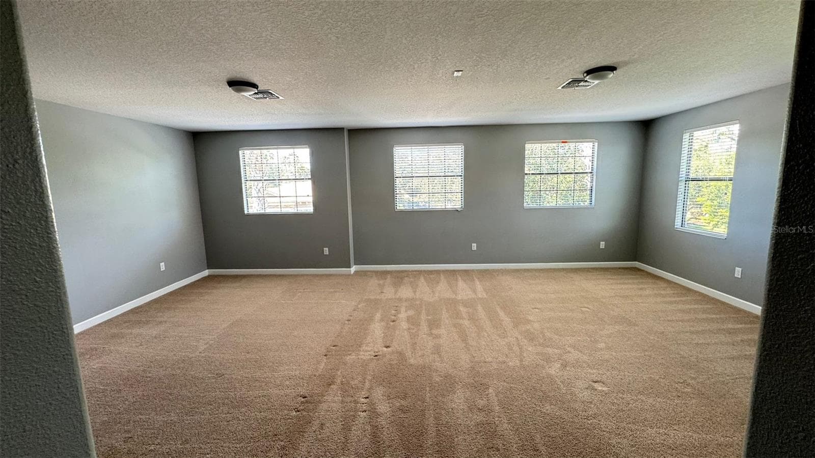 Single Family Residence at 1428 DEUCE CIR, DAVENPORT, photo 19 of 51